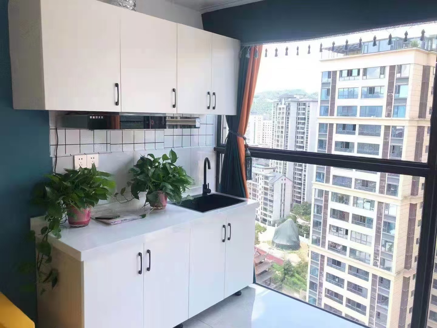 天门中央广场 1室1厅1卫 1500.0元/月 天门中央广场 1室1厅1卫 1500.0元/月室内图