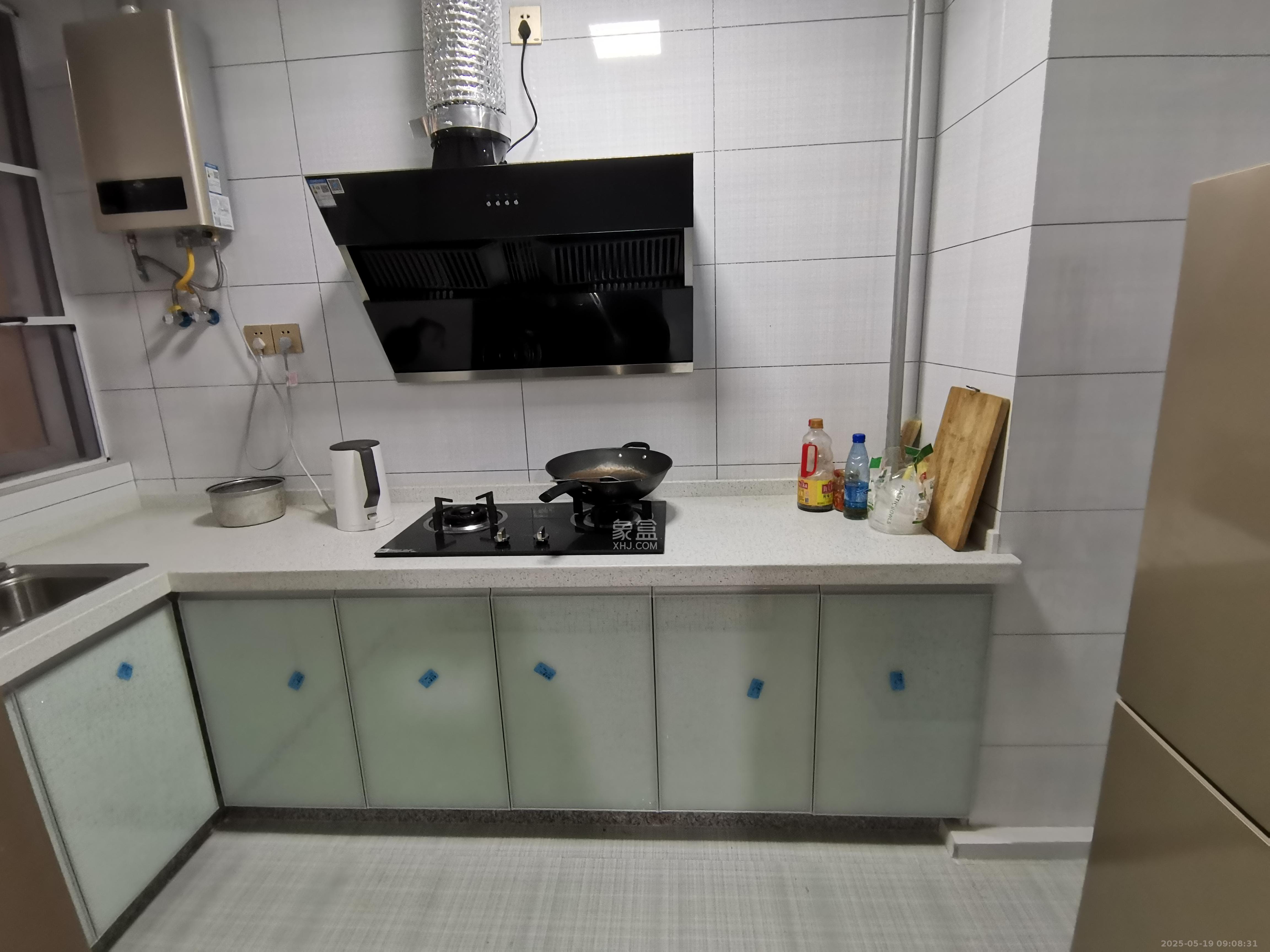 金地格林公馆  3室2厅1卫    2600.0元/月 金地格林公馆  3室2厅1卫    2600.0元/月室内图