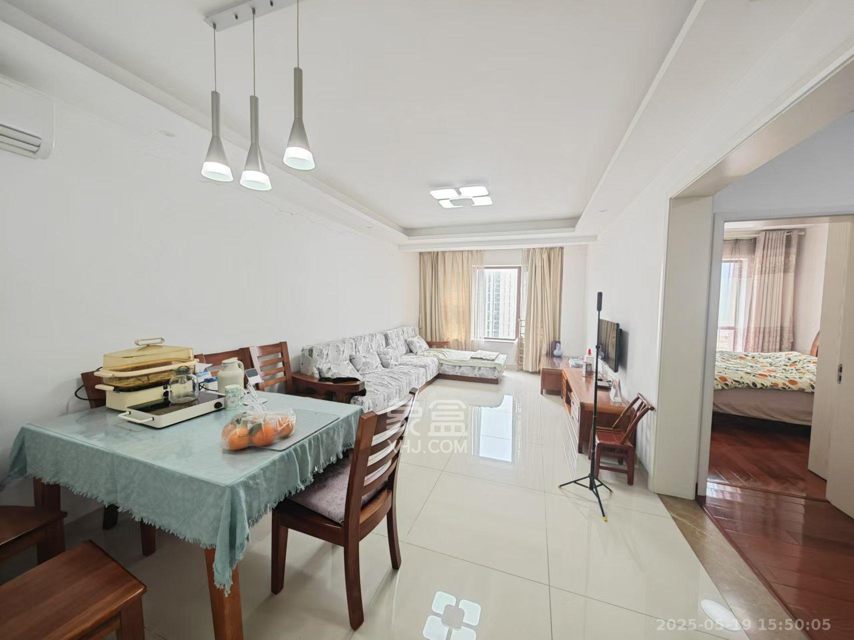 中海梅溪湖壹号  3室2厅1卫    2600.0元/月 中海梅溪湖壹号  3室2厅1卫    2600.0元/月室内图