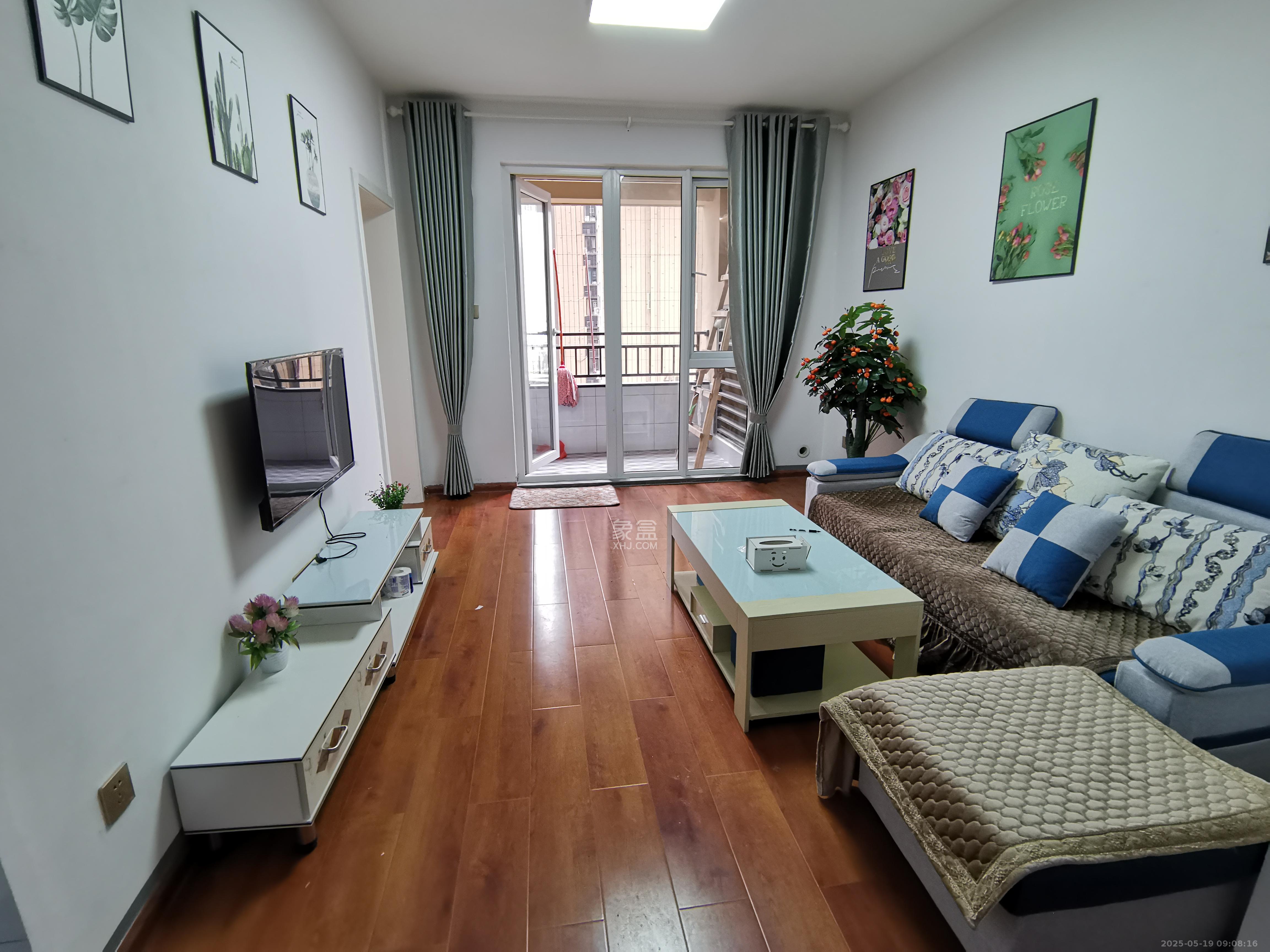 金地格林公馆  3室2厅1卫    2600.0元/月 金地格林公馆  3室2厅1卫    2600.0元/月室内图