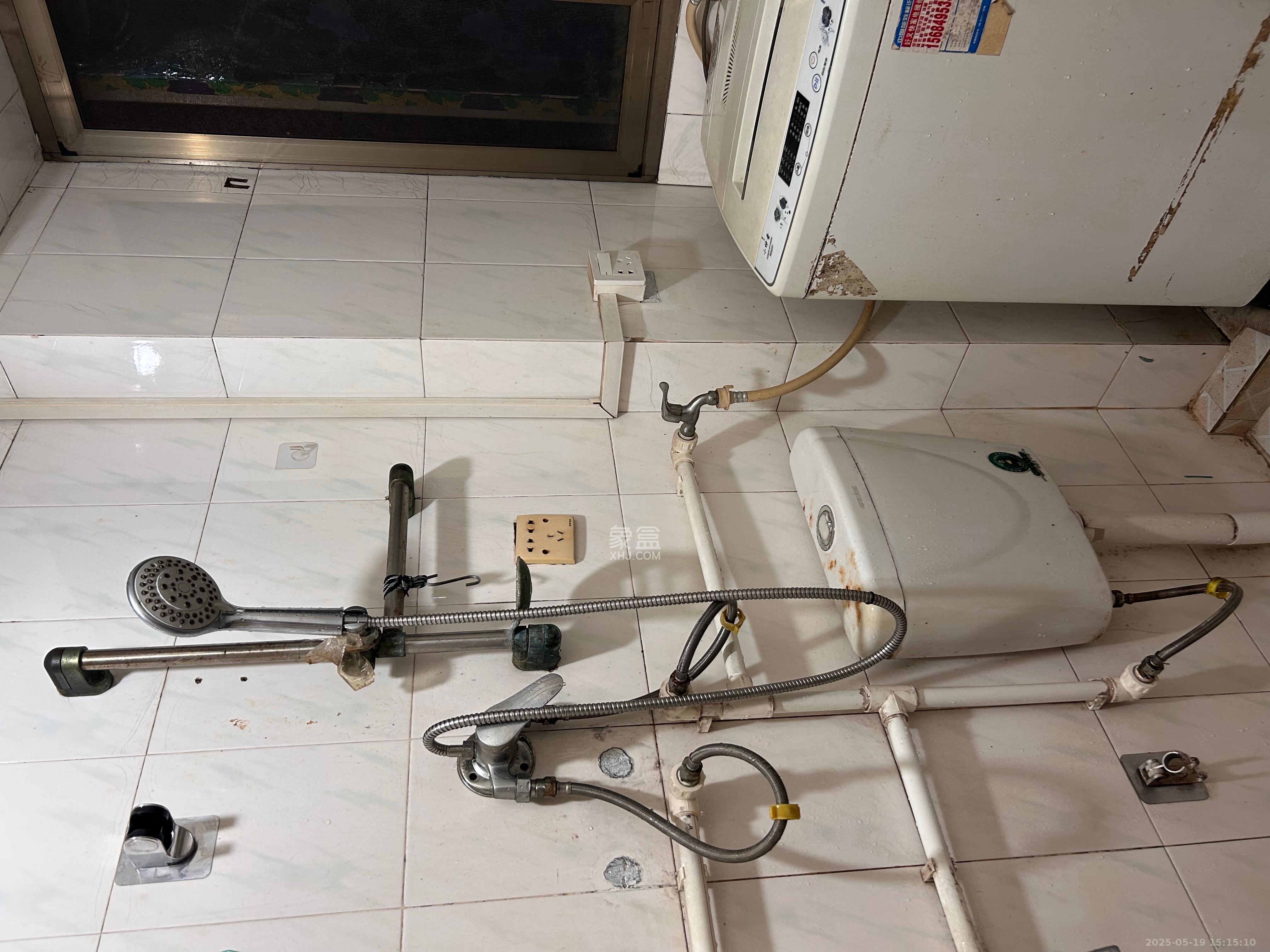 雅雀湖小区  1室1厅1卫   1500.00元/月室内图