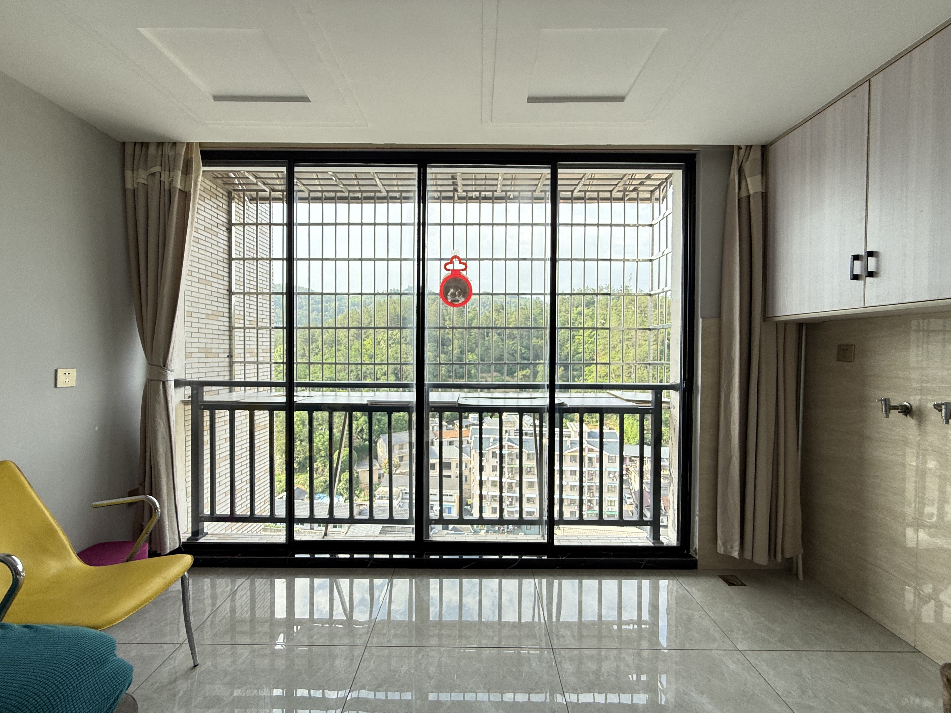 欣业苑 2室2厅1卫 1300.0元/月 欣业苑 2室2厅1卫 1300.0元/月室内图