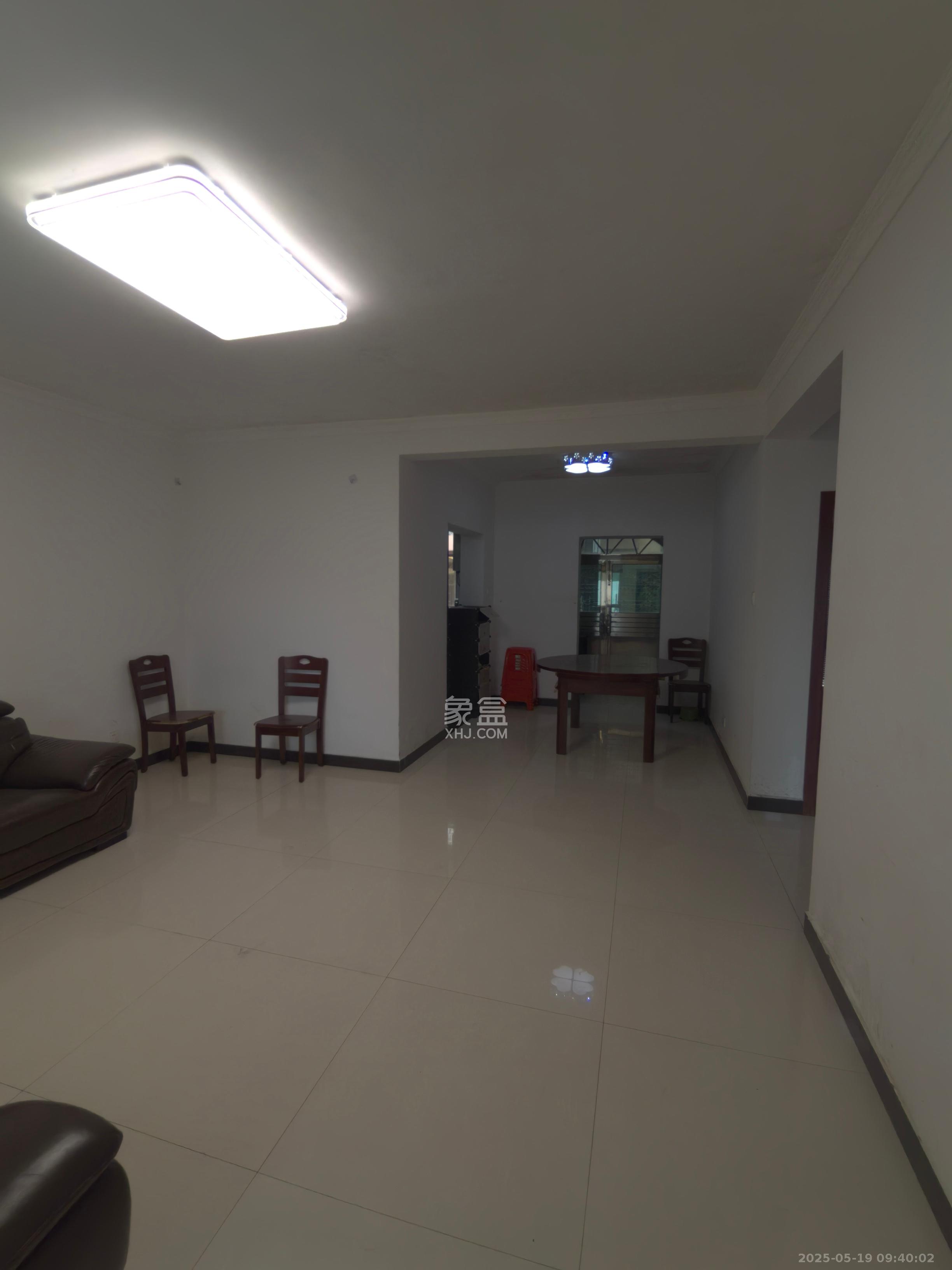 中新森林海  2室2厅1卫    1500.0元/月 中新森林海  2室2厅1卫    1500.0元/月室内图