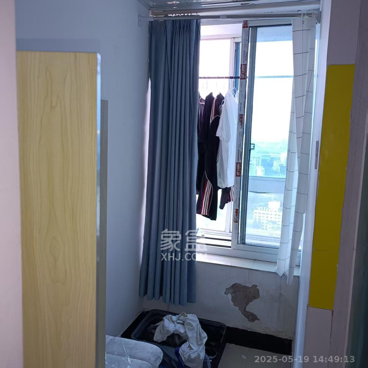 华海3C(天心电子世界)  1室1厅1卫    4000.0元/月 华海3C(天心电子世界)  1室1厅1卫    4000.0元/月室内图