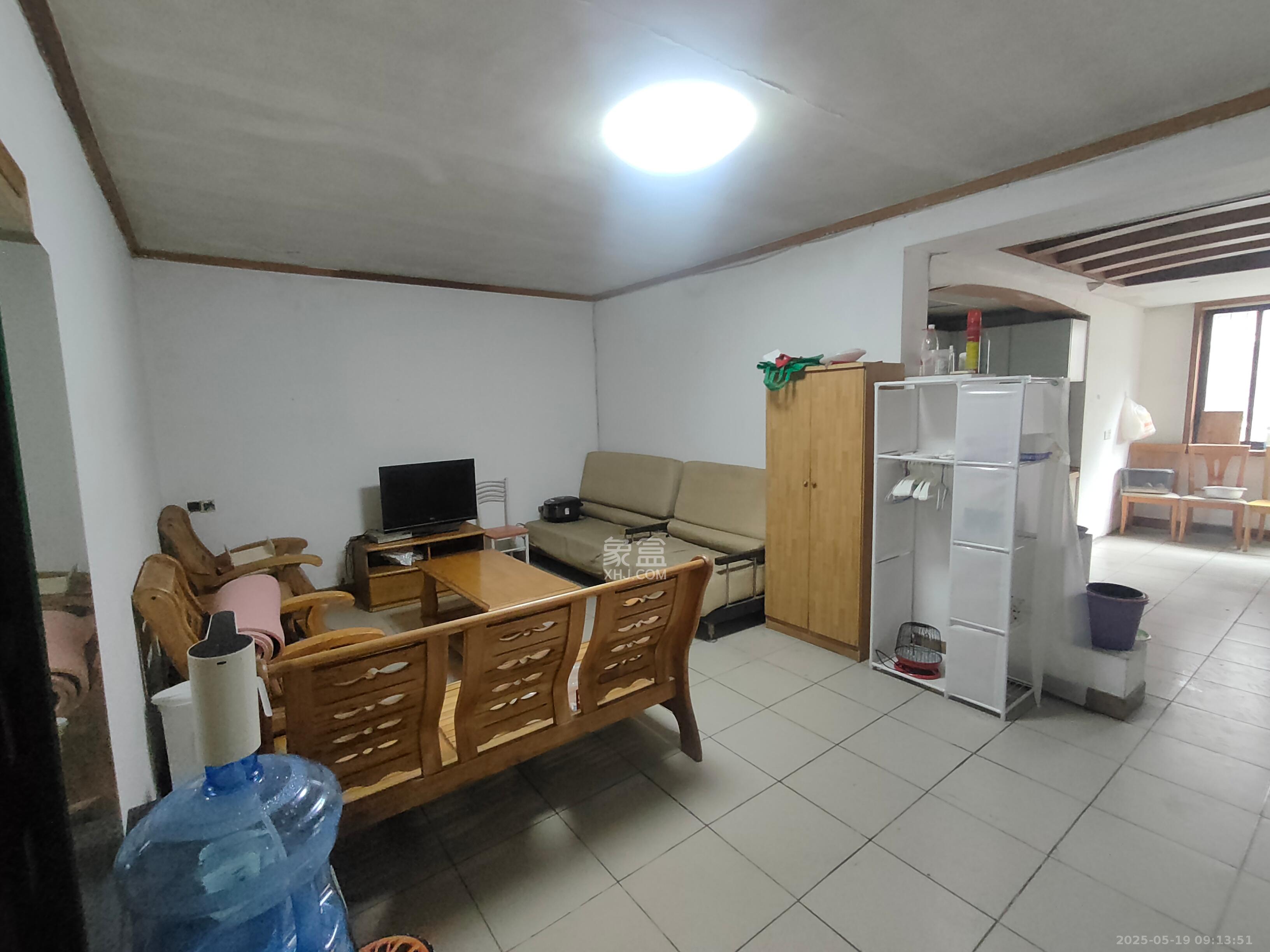 火星一片 3室2厅1卫 1700.0元/月 火星一片 3室2厅1卫 1700.0元/月室内图