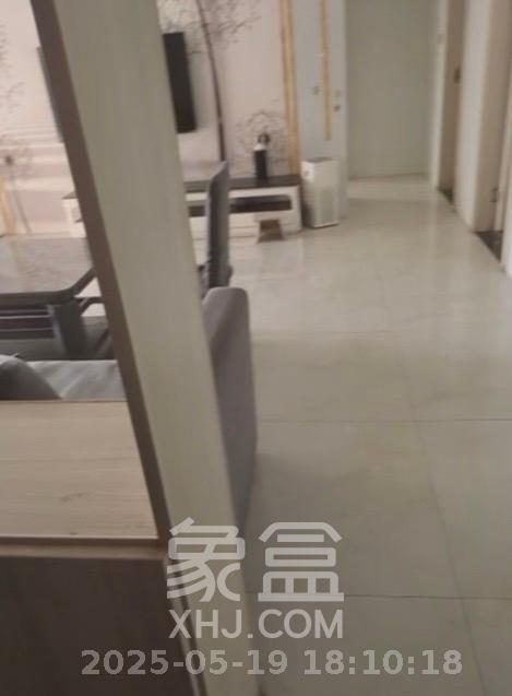 丰园城（鄱阳小区二期）  3室2厅2卫   2600.00元/月室内图
