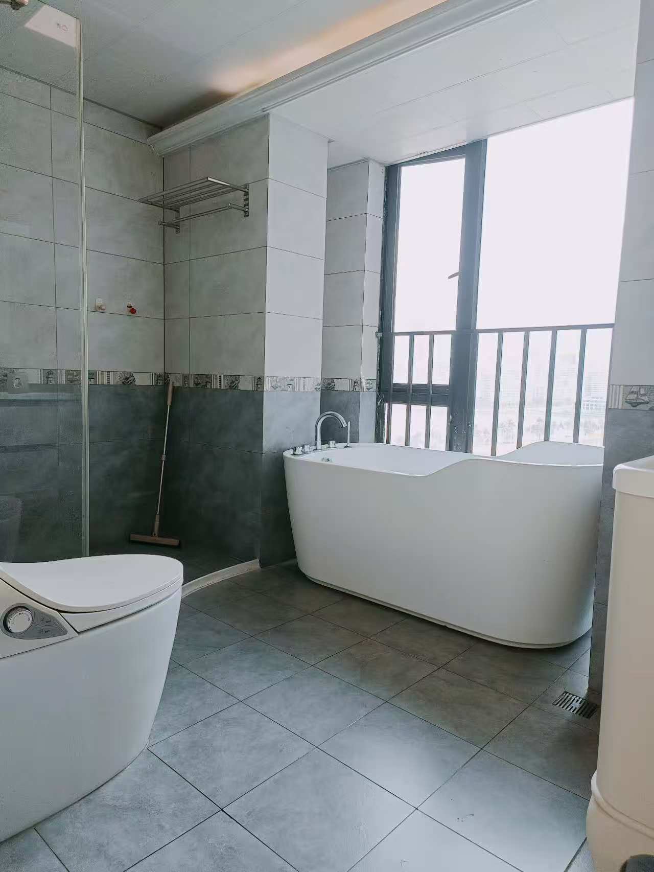 保利中央海岸一二期 3室2厅2卫 205.0万 保利中央海岸一二期 3室2厅2卫 205.0万室内图