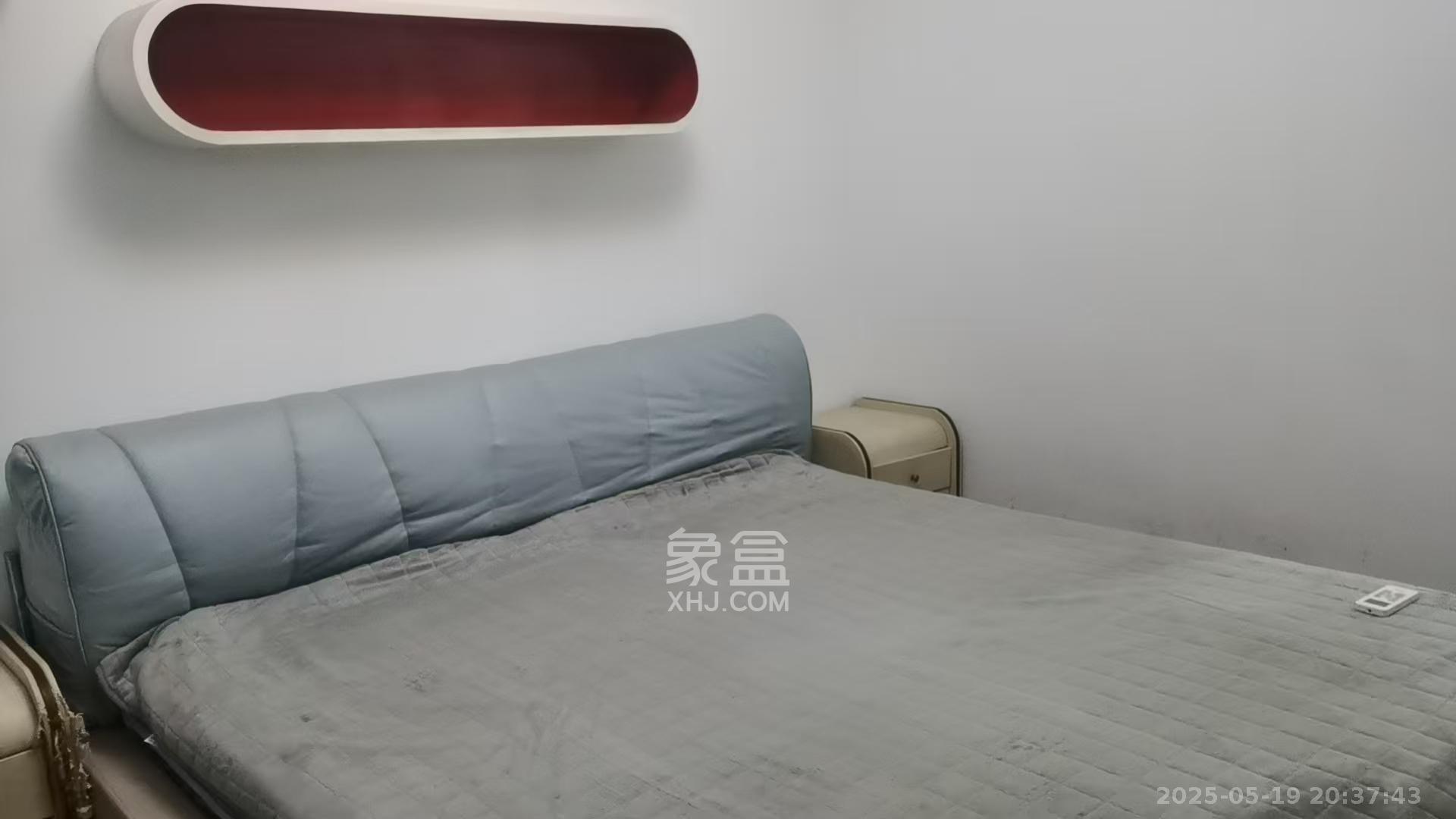 高桥火焰市场  2室1厅1卫   1750.00元/月