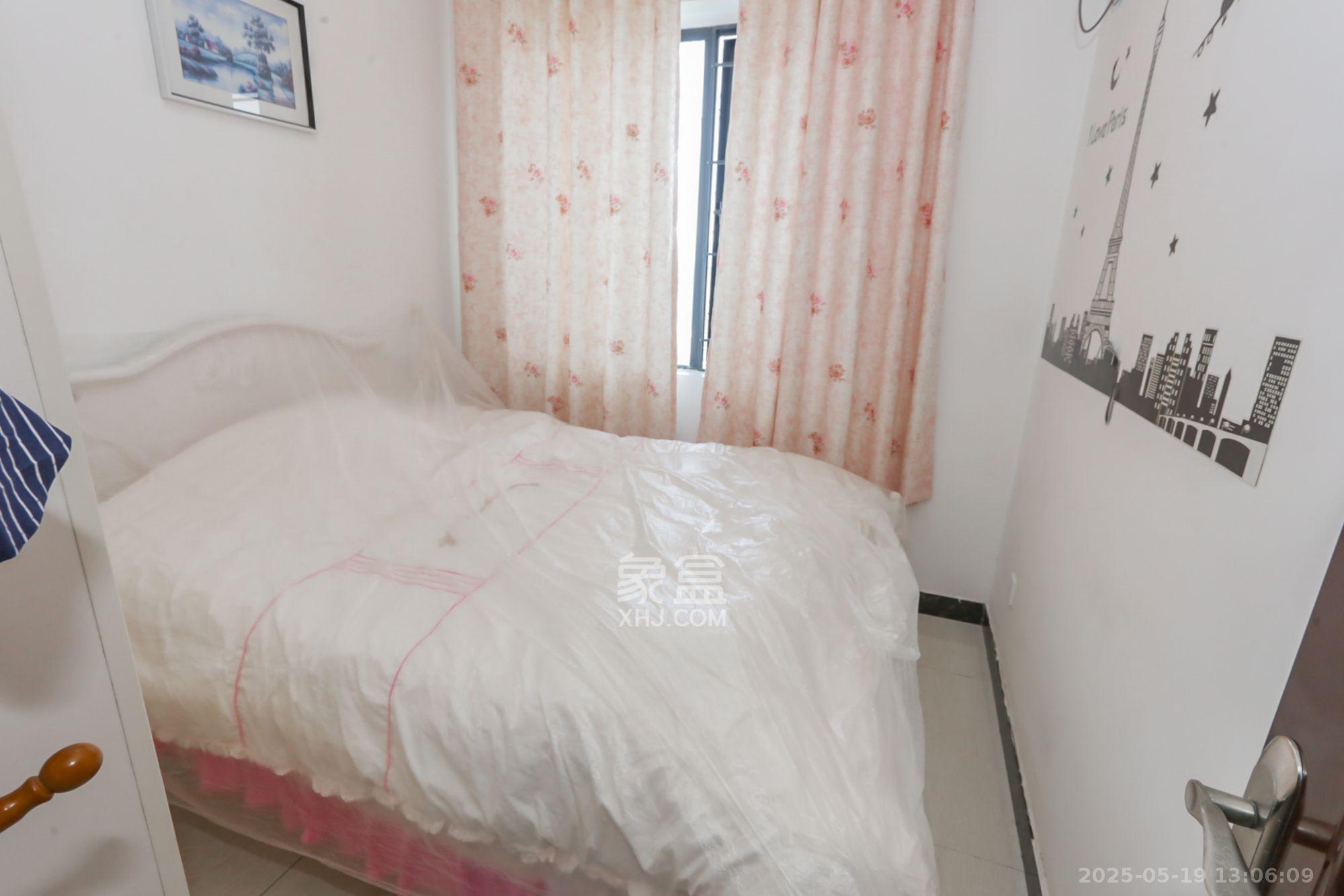 莱茵城 3室2厅1卫 2200.0元/月 莱茵城 3室2厅1卫 2200.0元/月室内图