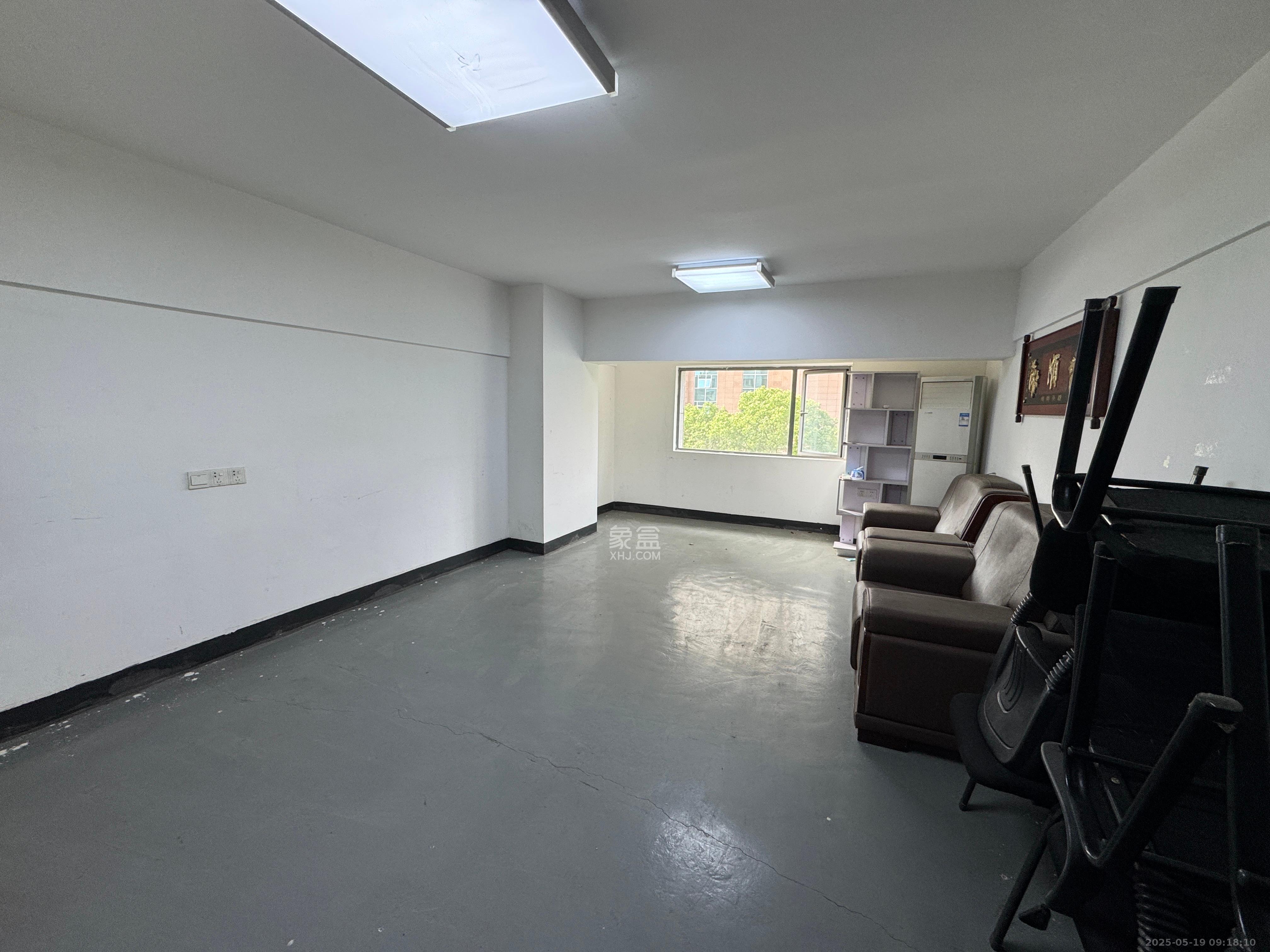 西子一间 1室1厅1卫 3200.0元/月 西子一间 1室1厅1卫 3200.0元/月室内图