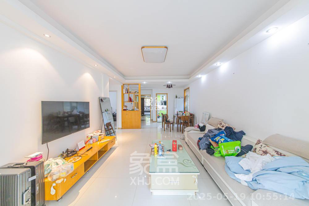 华电湘苑  3室2厅1卫   2400.00元/月室内图