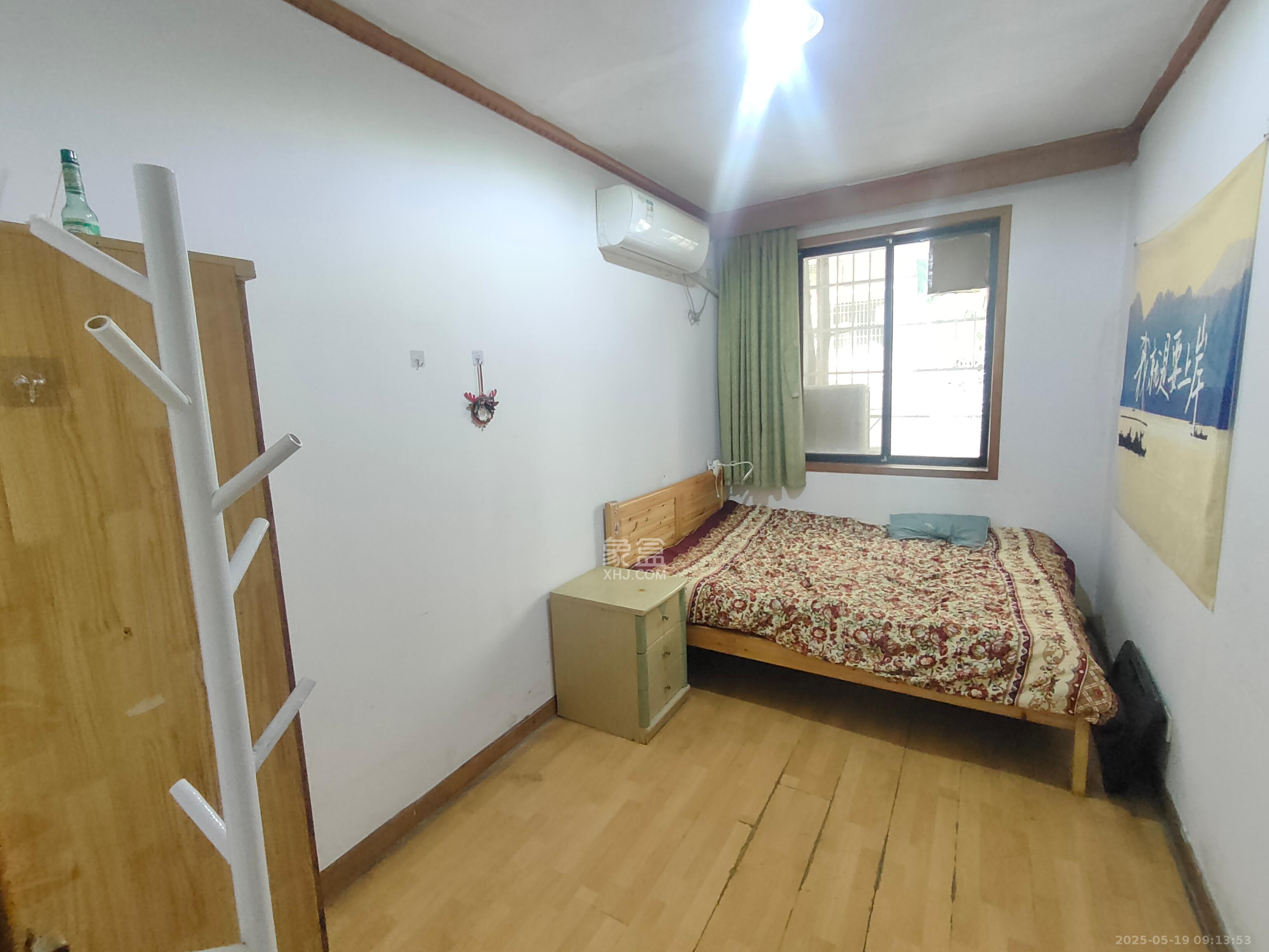 火星一片 3室2厅1卫 1700.0元/月 火星一片 3室2厅1卫 1700.0元/月室内图