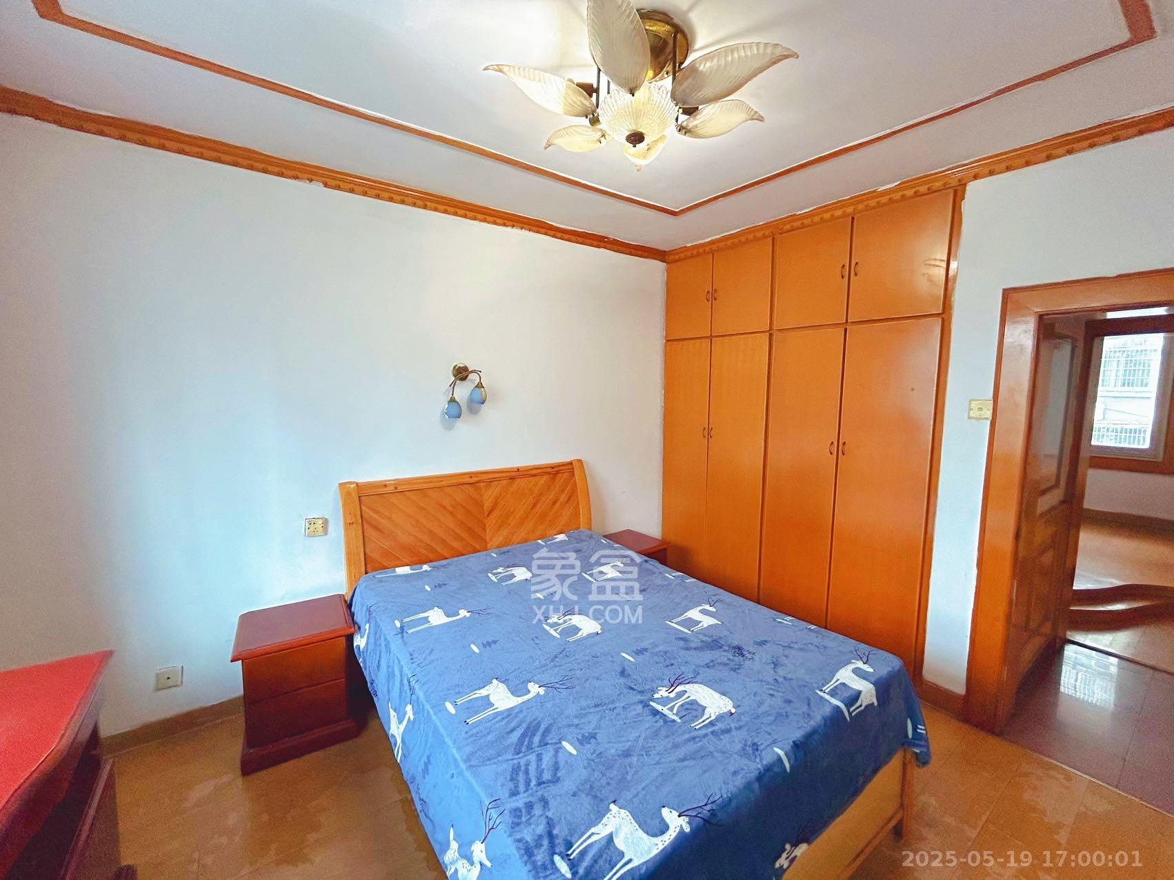 陈家湖小区 3室1厅1卫 1980.0元/月 陈家湖小区 3室1厅1卫 1980.0元/月室内图