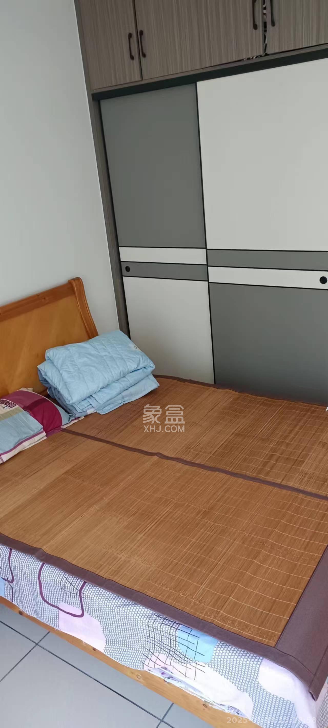 建鸿达华都（华都小户型及大华写字楼）  1室1厅1卫   2800.00元/月室内图