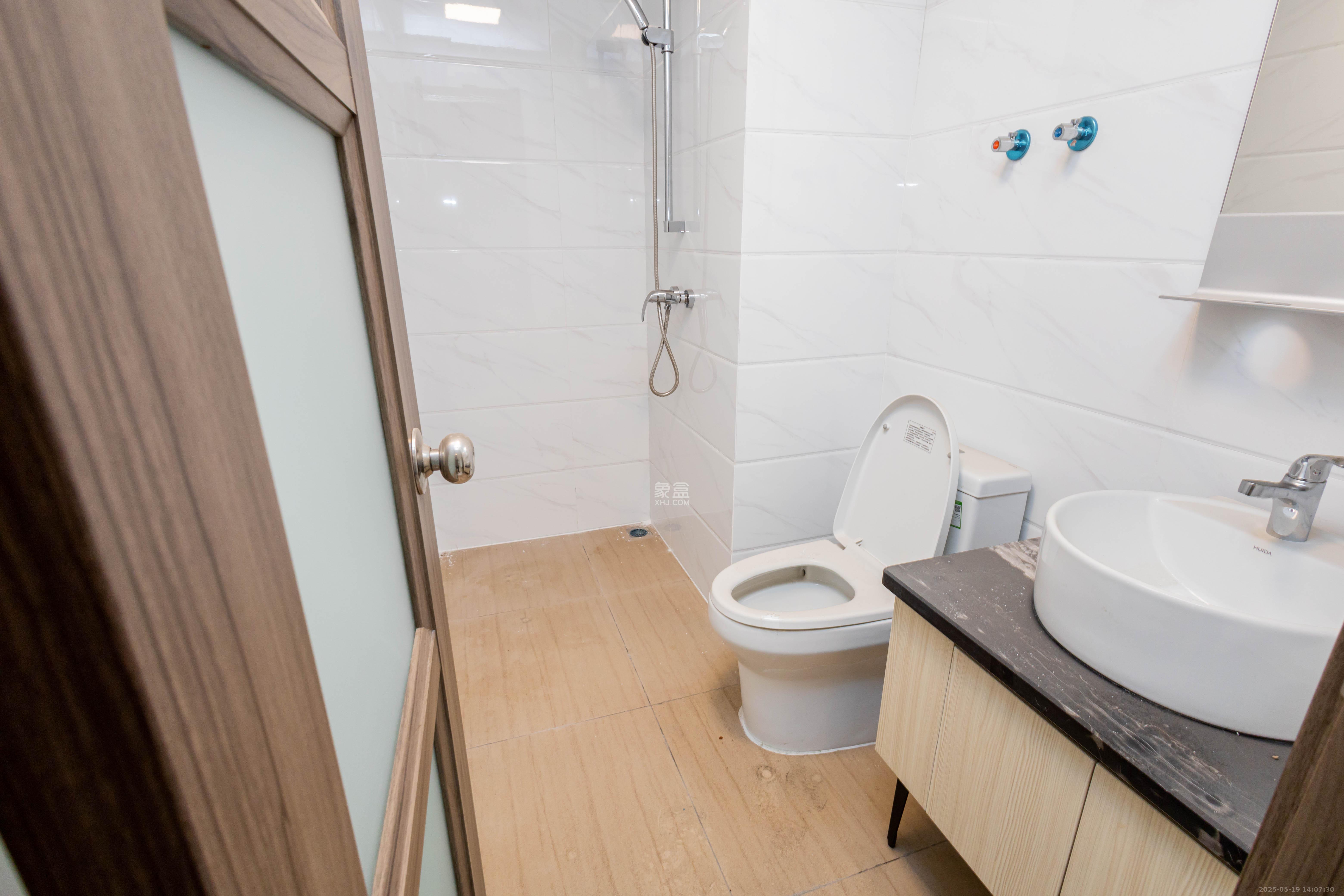 碧桂园星荟  1室1厅1卫    29.8万 碧桂园星荟  1室1厅1卫    29.8万卫生间