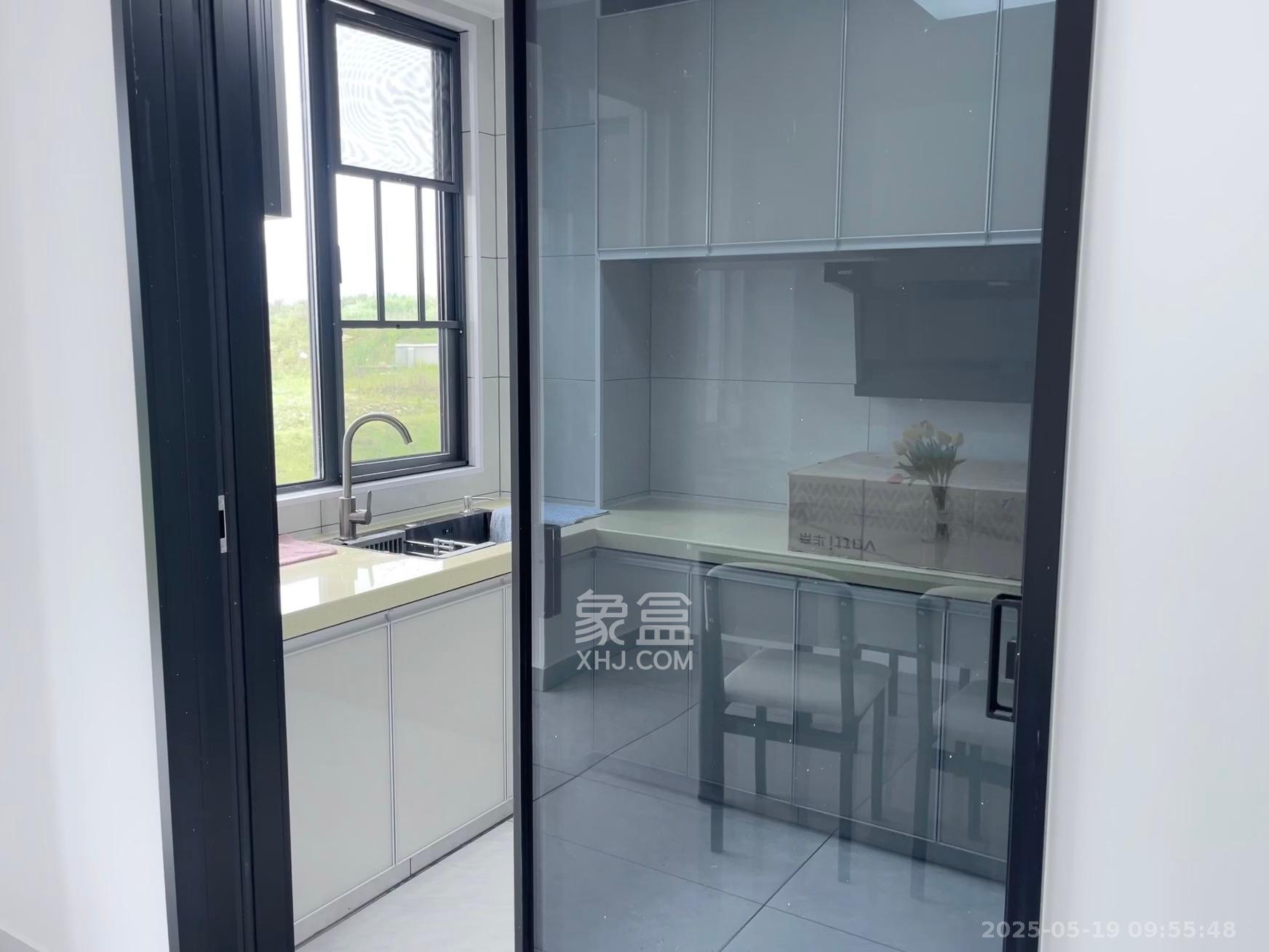 植基家园 3室2厅2卫 2000.0元/月 植基家园 3室2厅2卫 2000.0元/月室内图