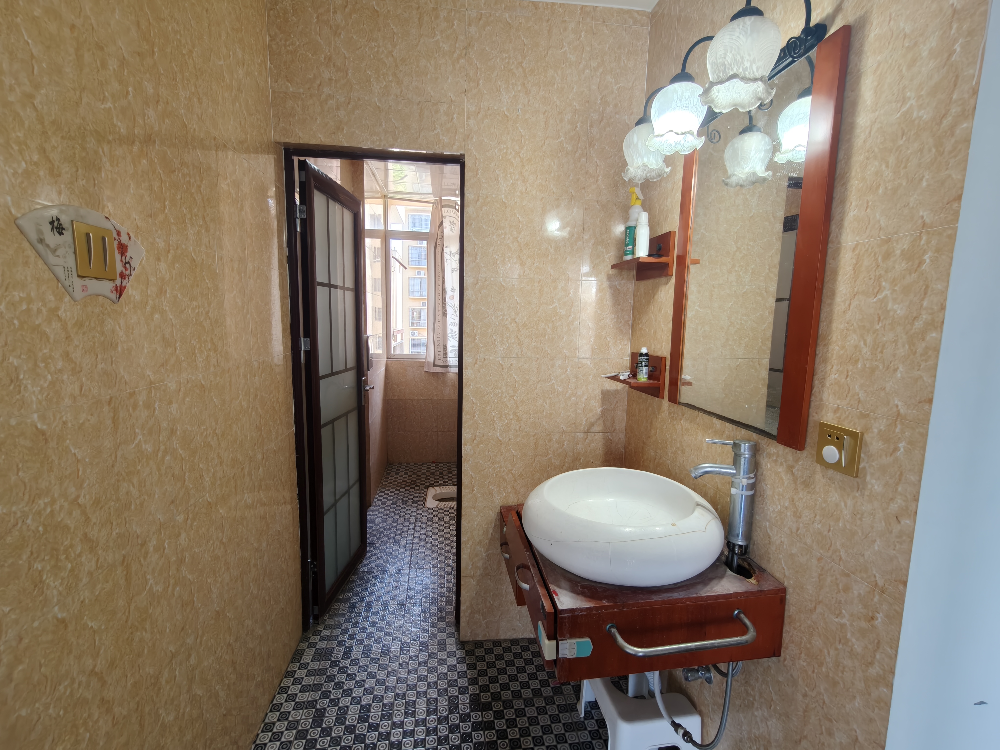 海岛阳光二期 3室2厅2卫 2500.0元/月 海岛阳光二期 3室2厅2卫 2500.0元/月室内图