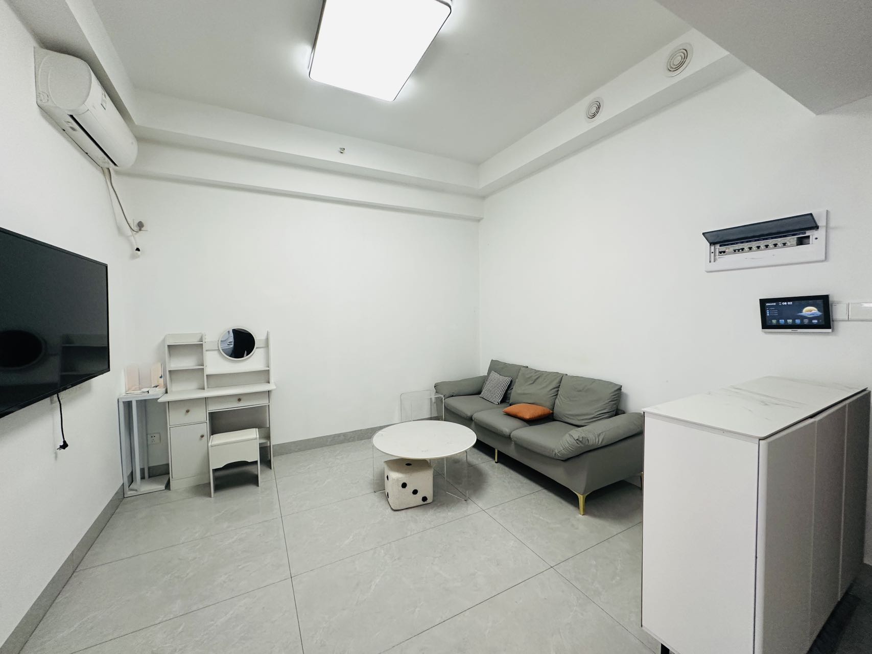 华润中心 2室1厅1卫 3300.0元/月 华润中心 2室1厅1卫 3300.0元/月户型图