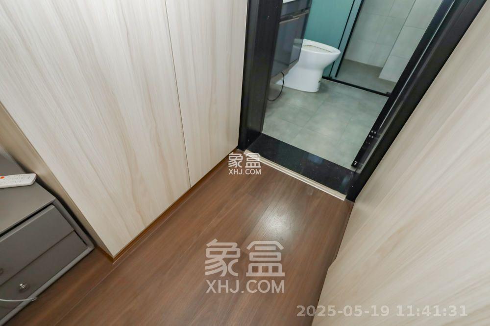 保利西海岸B区  3室2厅2卫   4000.00元/月室内图