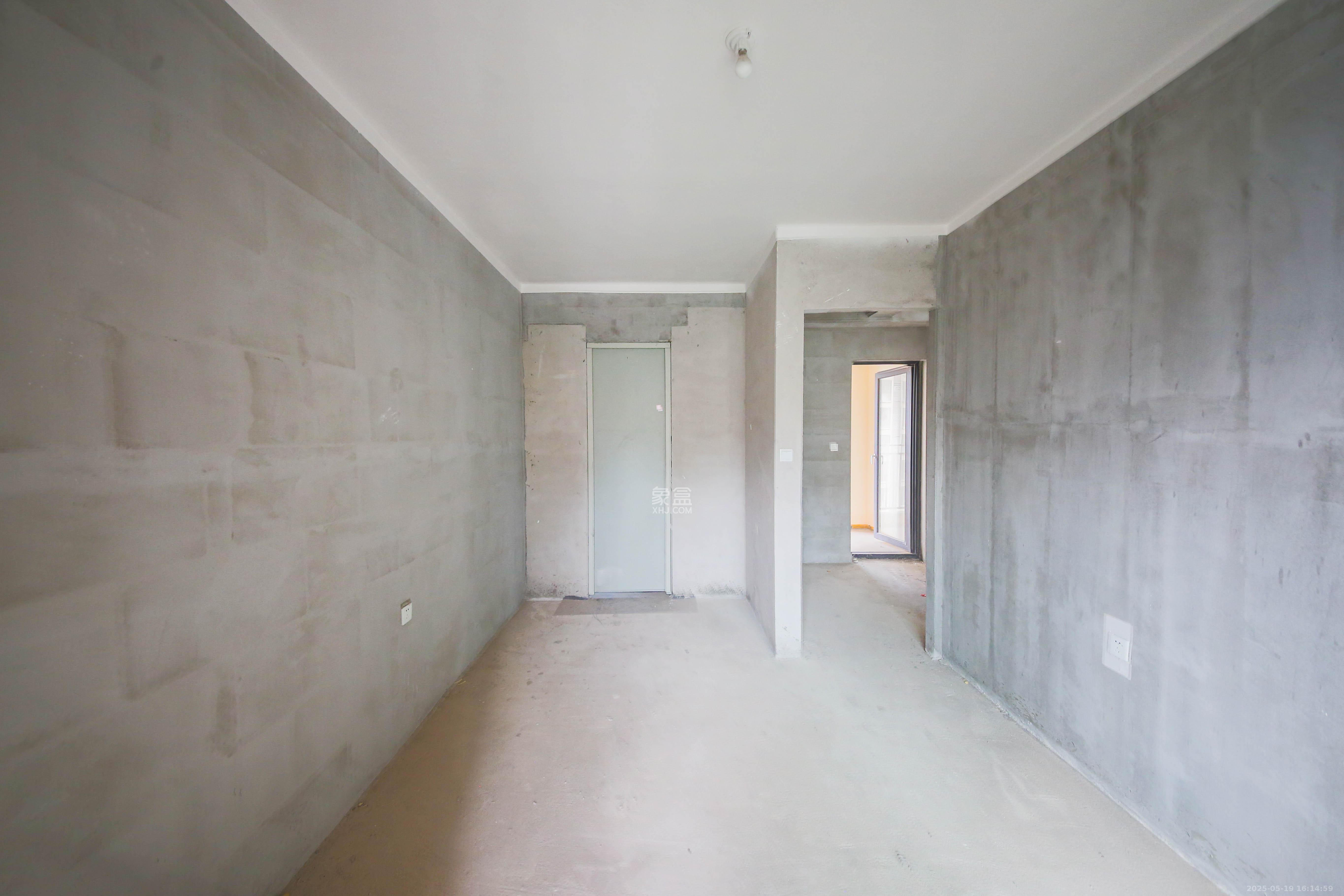 中建钰和城  3室2厅2卫   135.00万卧室
