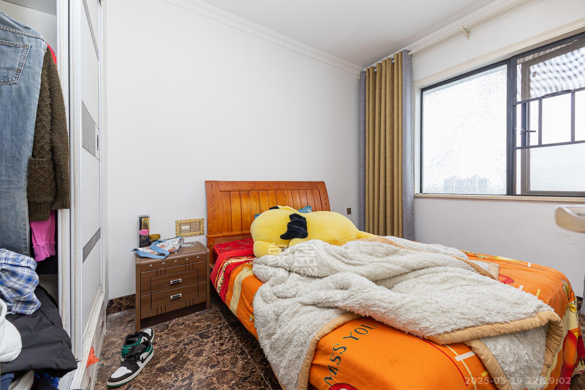 润和之悦(金泽园) 3室2厅2卫 84.8万 润和之悦(金泽园) 3室2厅2卫 84.8万卧室