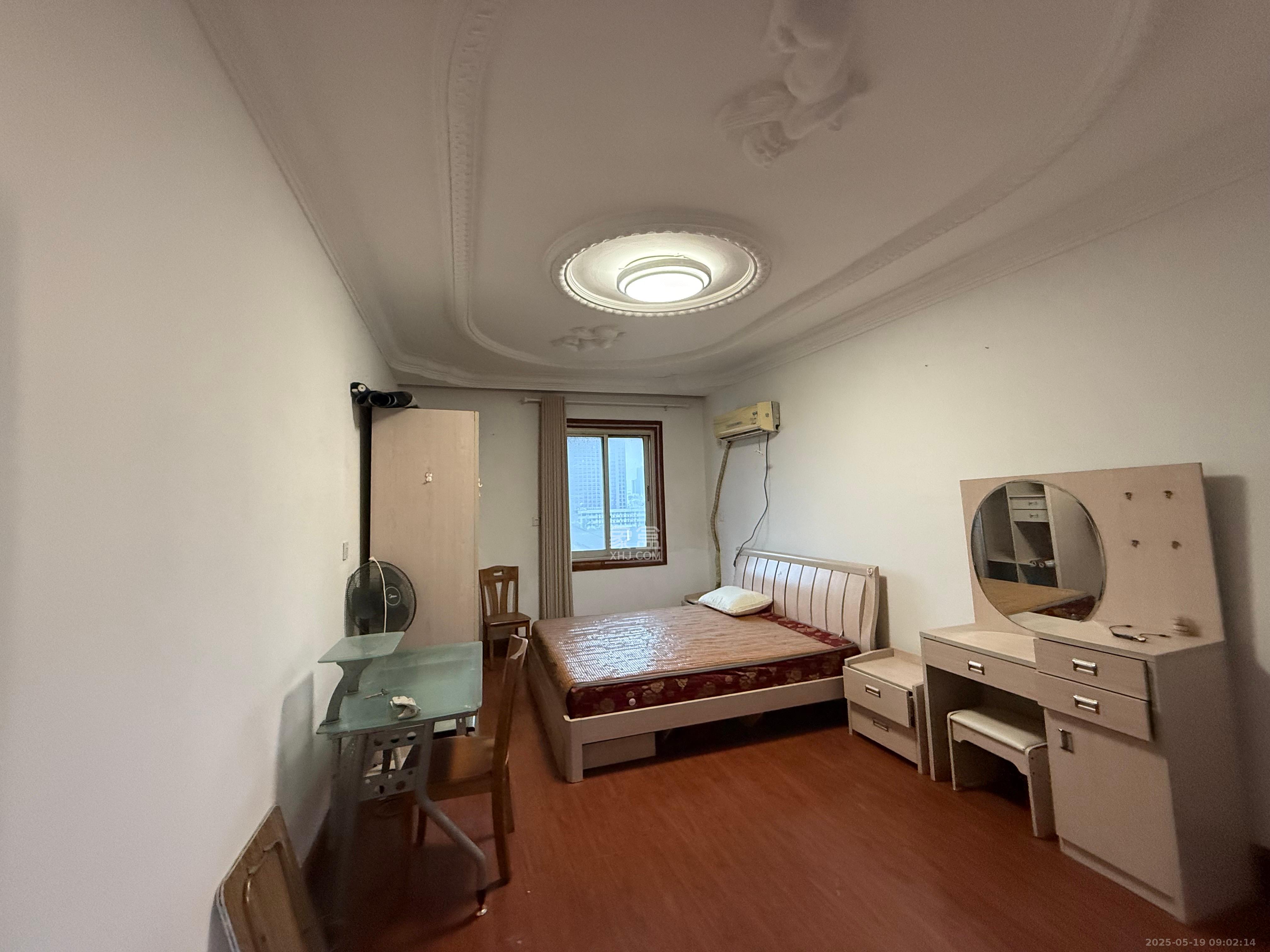 砂子塘社区 2室1厅1卫 1300.0元/月 砂子塘社区 2室1厅1卫 1300.0元/月室内图