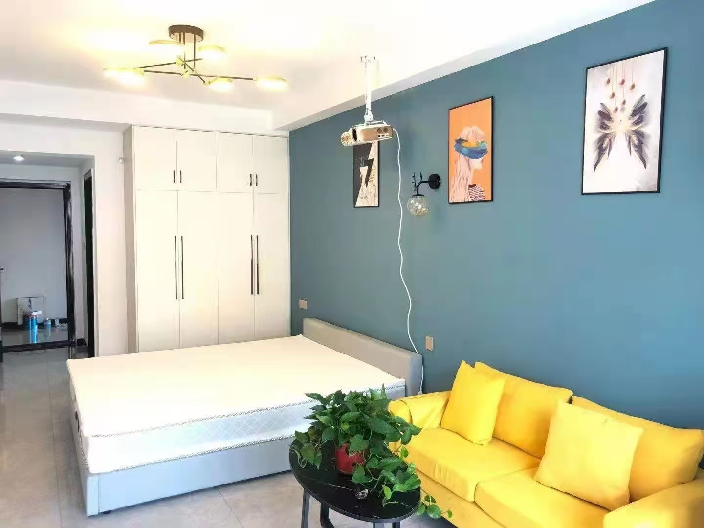 天门中央广场 1室1厅1卫 1500.0元/月 天门中央广场 1室1厅1卫 1500.0元/月室内图