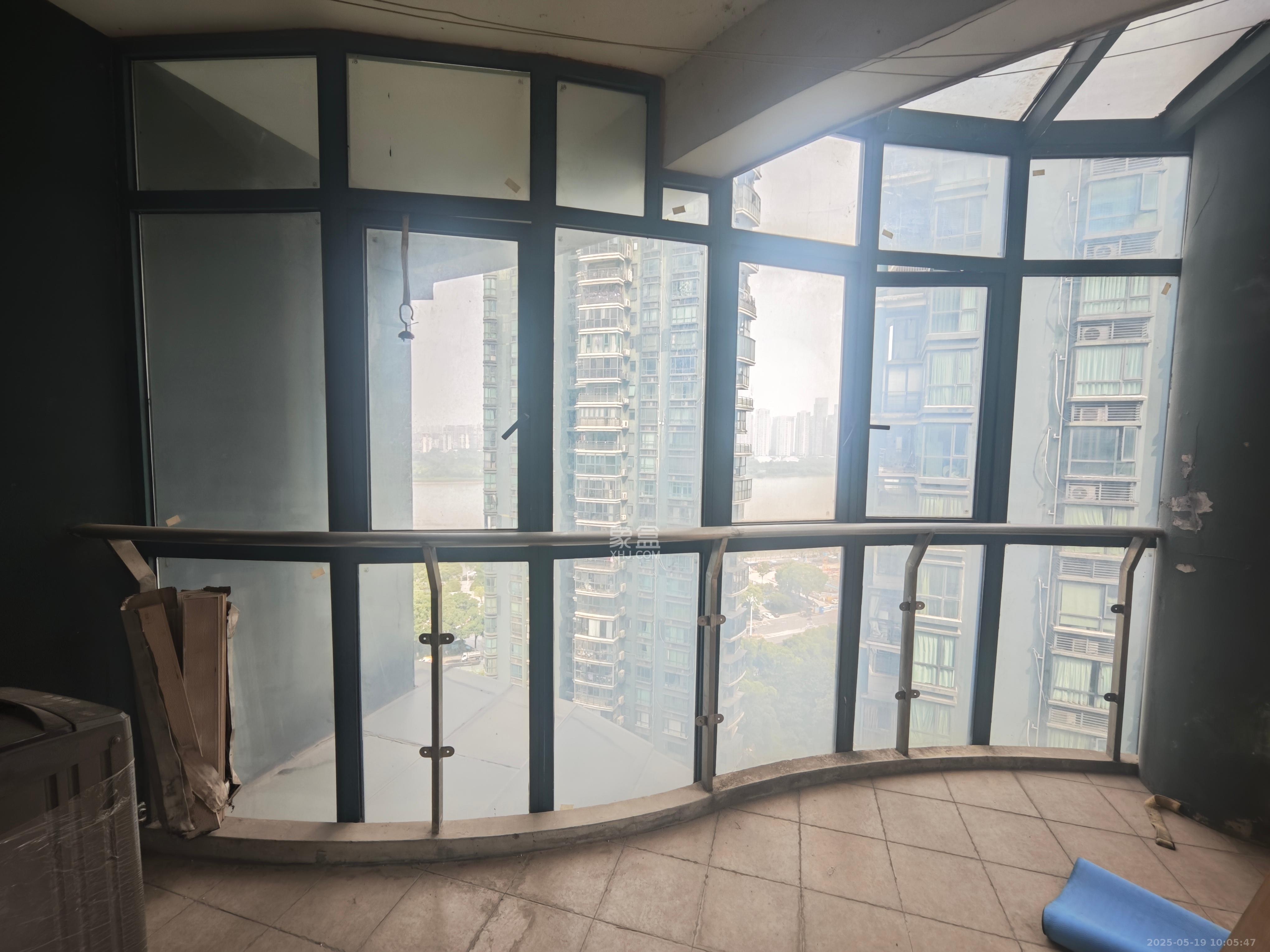 华盛新外滩  4室2厅2卫    3600.0元/月 华盛新外滩  4室2厅2卫    3600.0元/月室内图