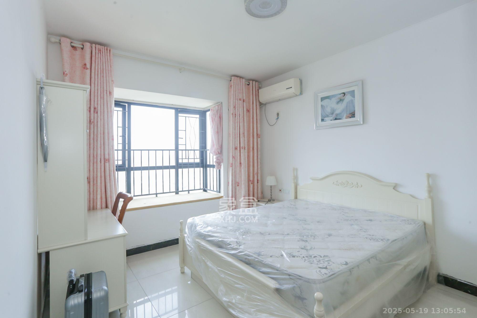 莱茵城 3室2厅1卫 2200.0元/月 莱茵城 3室2厅1卫 2200.0元/月室内图