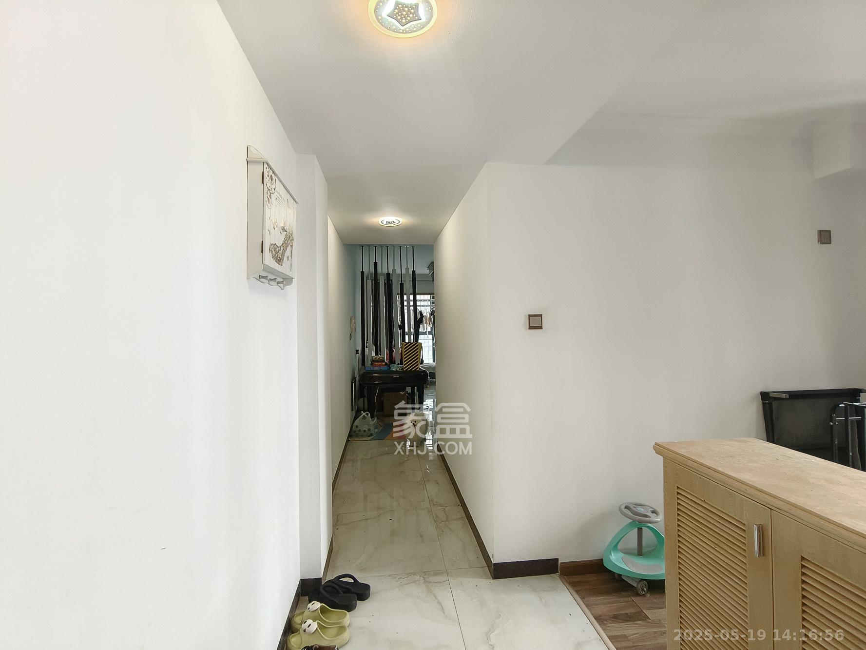 盛地尊域 3室2厅1卫 57.8万 盛地尊域 3室2厅1卫 57.8万其他