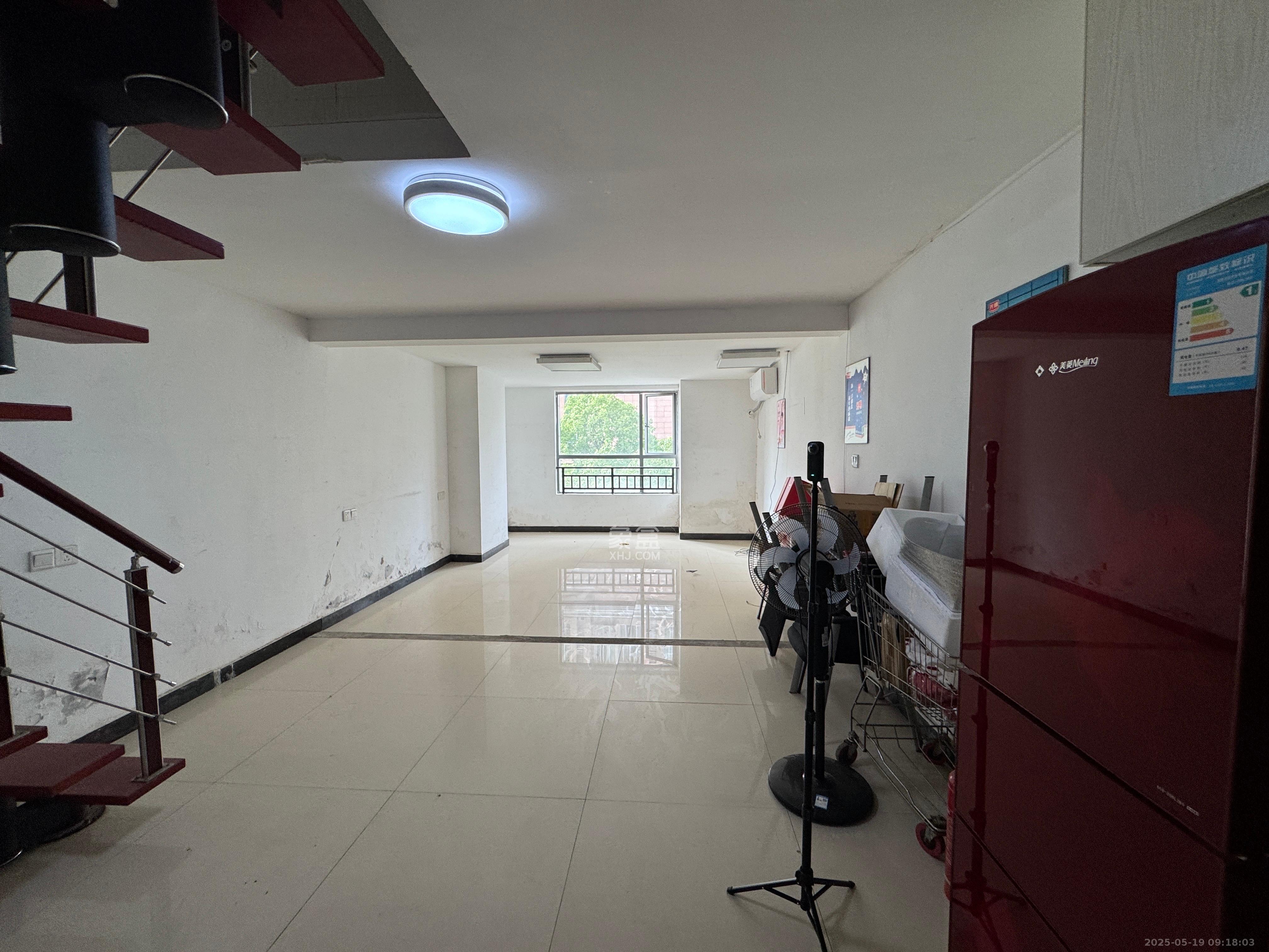 西子一间 1室1厅1卫 3200.0元/月 西子一间 1室1厅1卫 3200.0元/月室内图