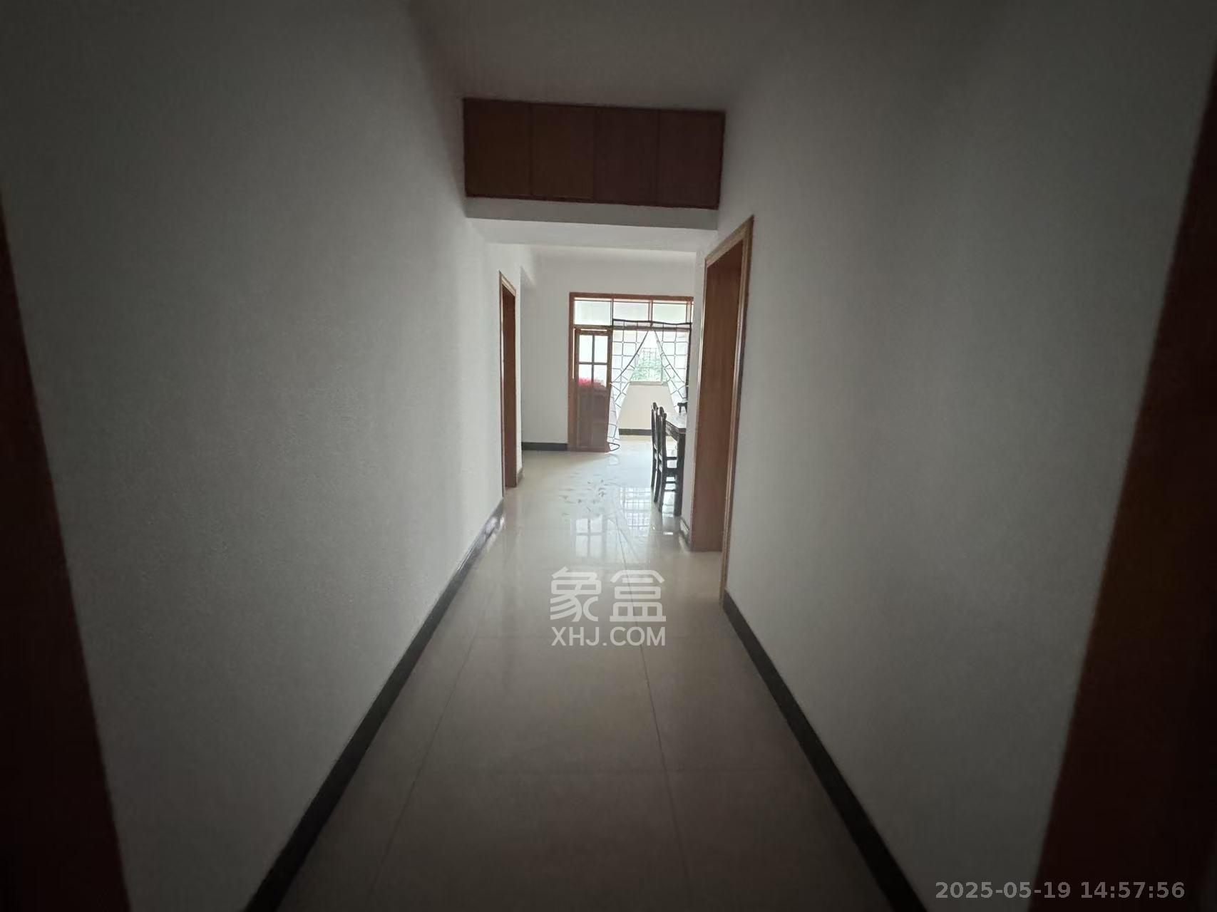 富都花园 3室2厅1卫 1600.0元/月 富都花园 3室2厅1卫 1600.0元/月室内图