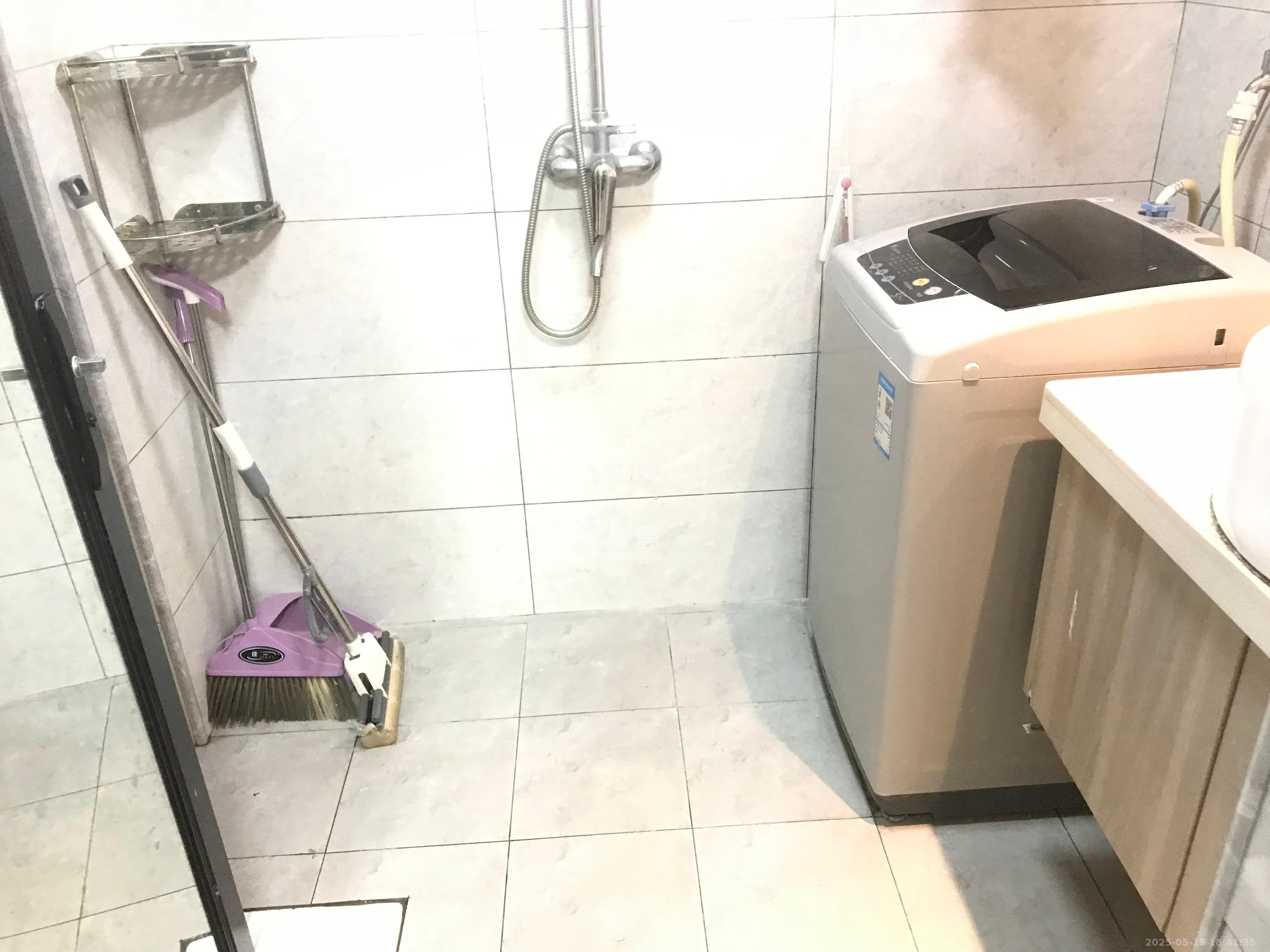 金科时代中心  1室1厅1卫   1350.00元/月室内图