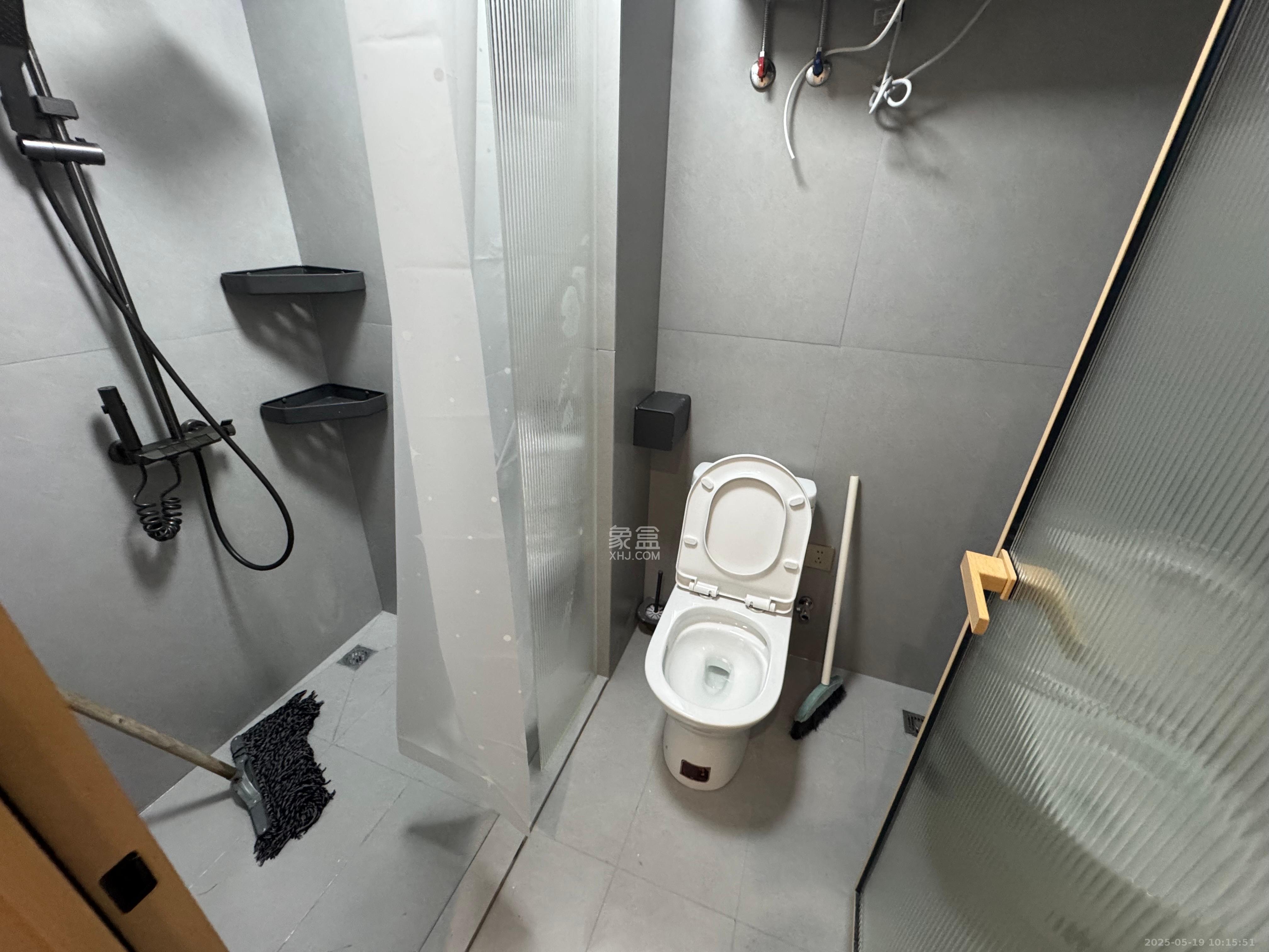 恒大誉府(融誉商业中心) 1室0厅0卫 2000.0元/月 恒大誉府(融誉商业中心) 1室0厅0卫 2000.0元/月室内图