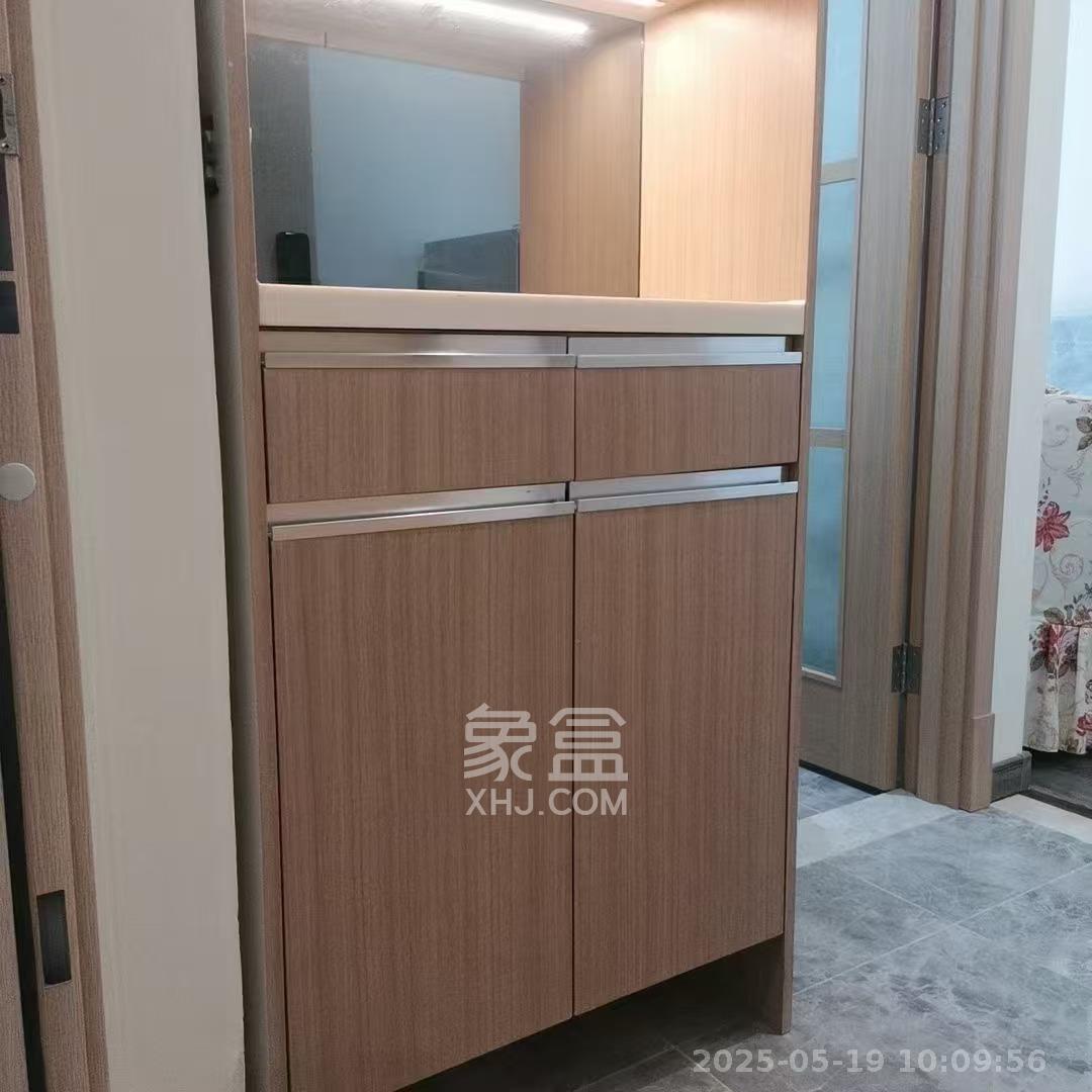卓越浅水湾  1室1厅1卫    2000.0元/月室内图