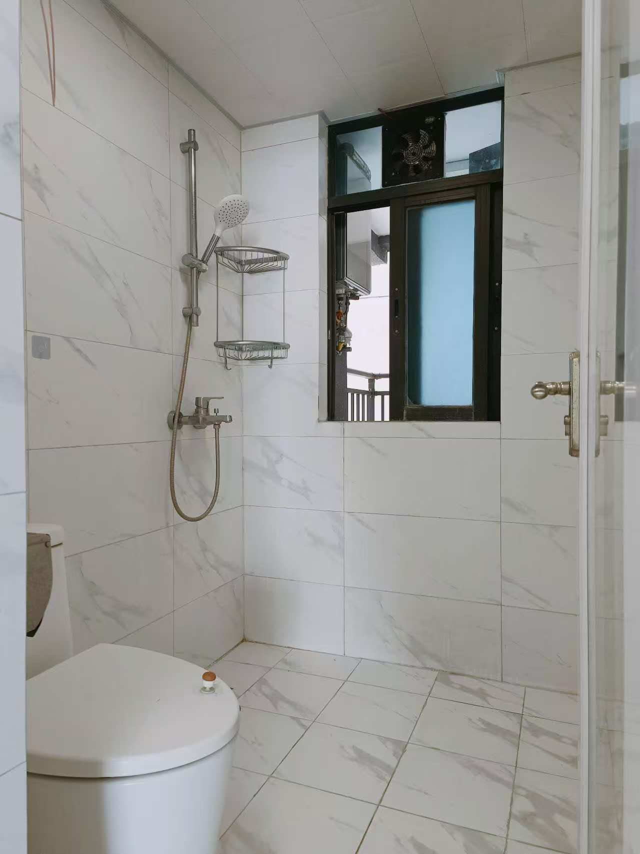 保利中央海岸一二期 3室2厅2卫 205.0万 保利中央海岸一二期 3室2厅2卫 205.0万室内图