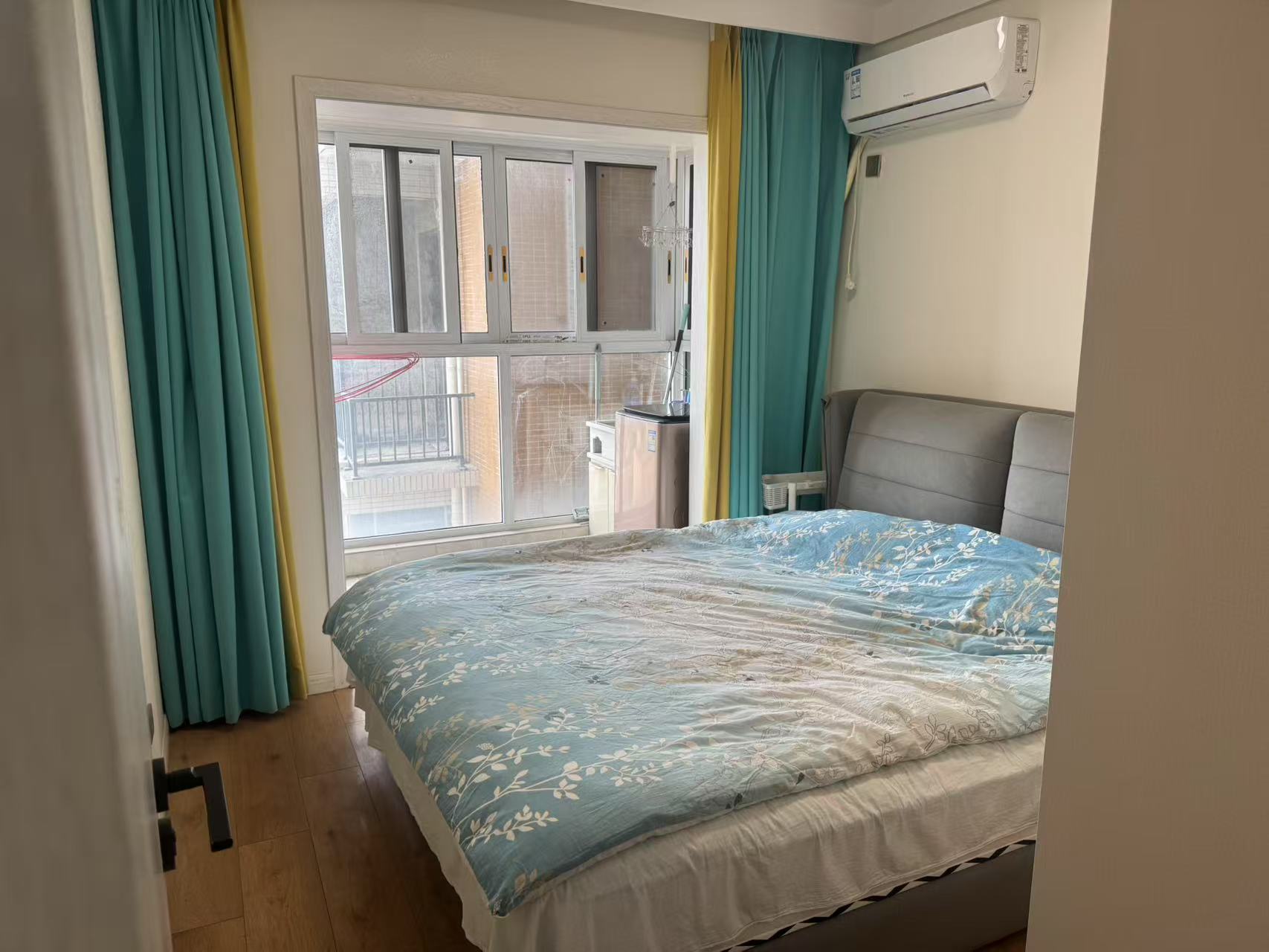 盛达佳苑 4室2厅2卫 2100.0元/月 盛达佳苑 4室2厅2卫 2100.0元/月室内图