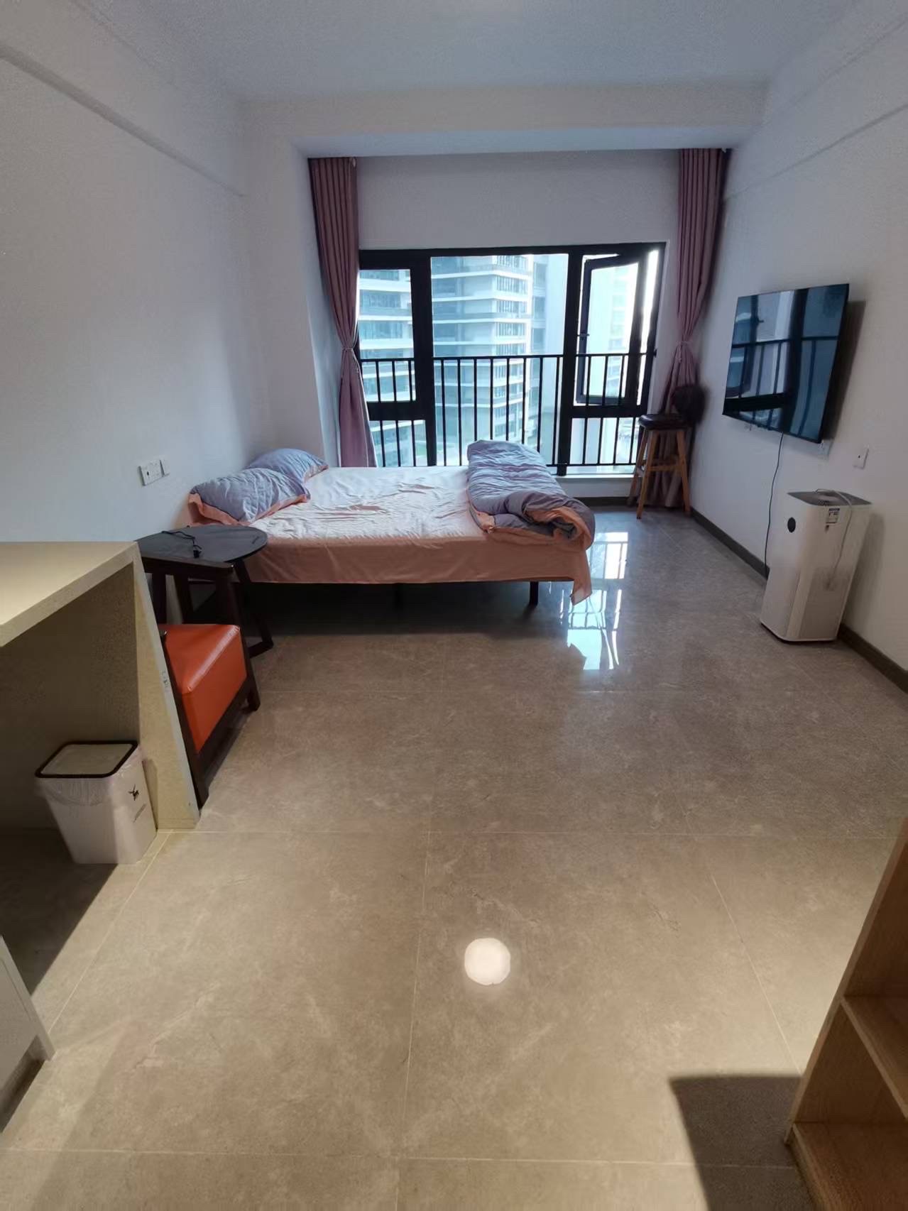 龙湖光年  1室0厅1卫    1700.0元/月室内图