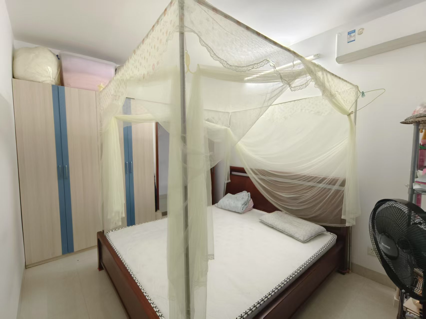 水晶城 3室2厅2卫 2800.0元/月 水晶城 3室2厅2卫 2800.0元/月室内图