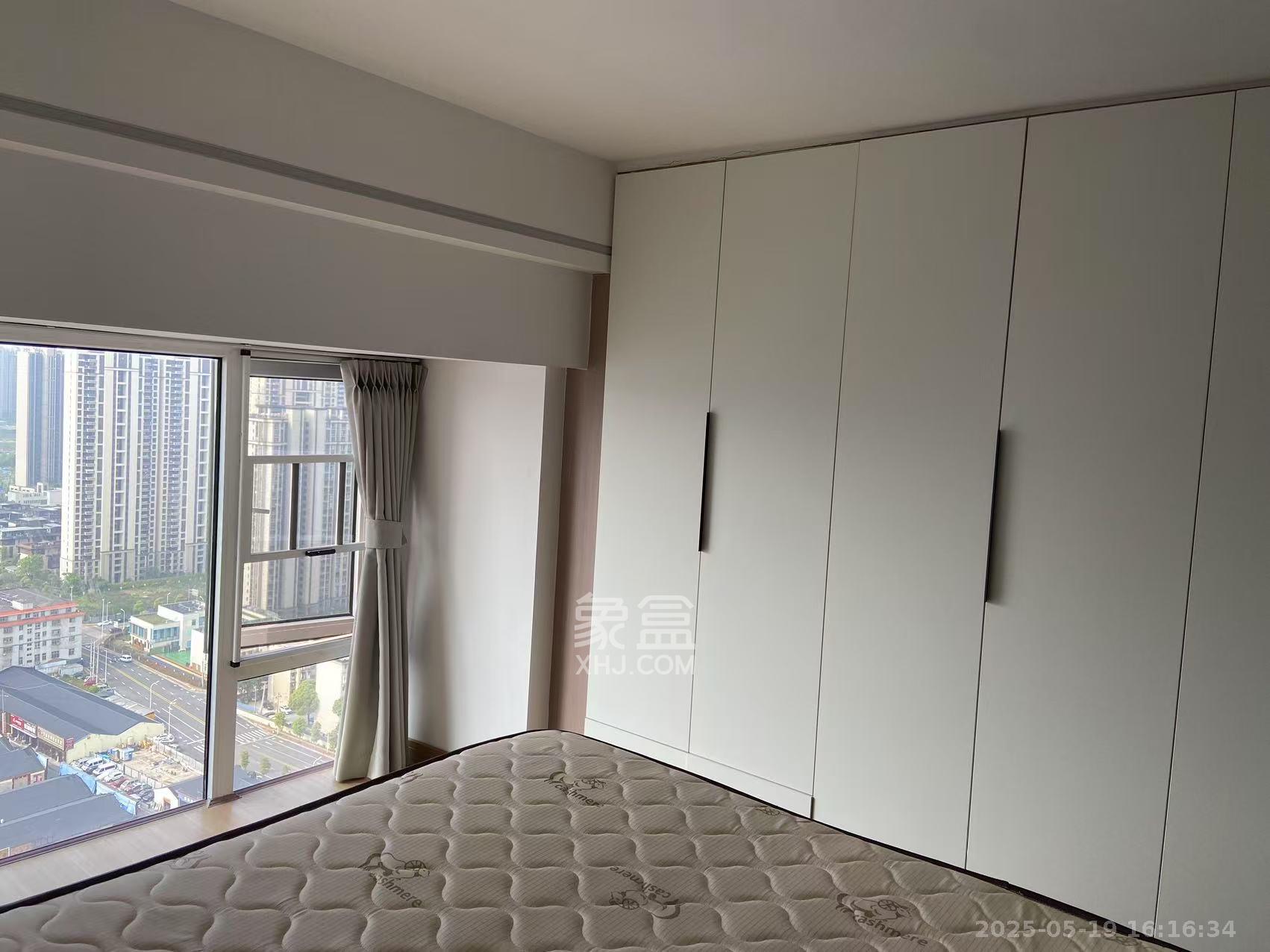 芙蓉万国城MOMA(卓越汇富苑) 2室1厅1卫 2800.0元/月 芙蓉万国城MOMA(卓越汇富苑) 2室1厅1卫 2800.0元/月室内图