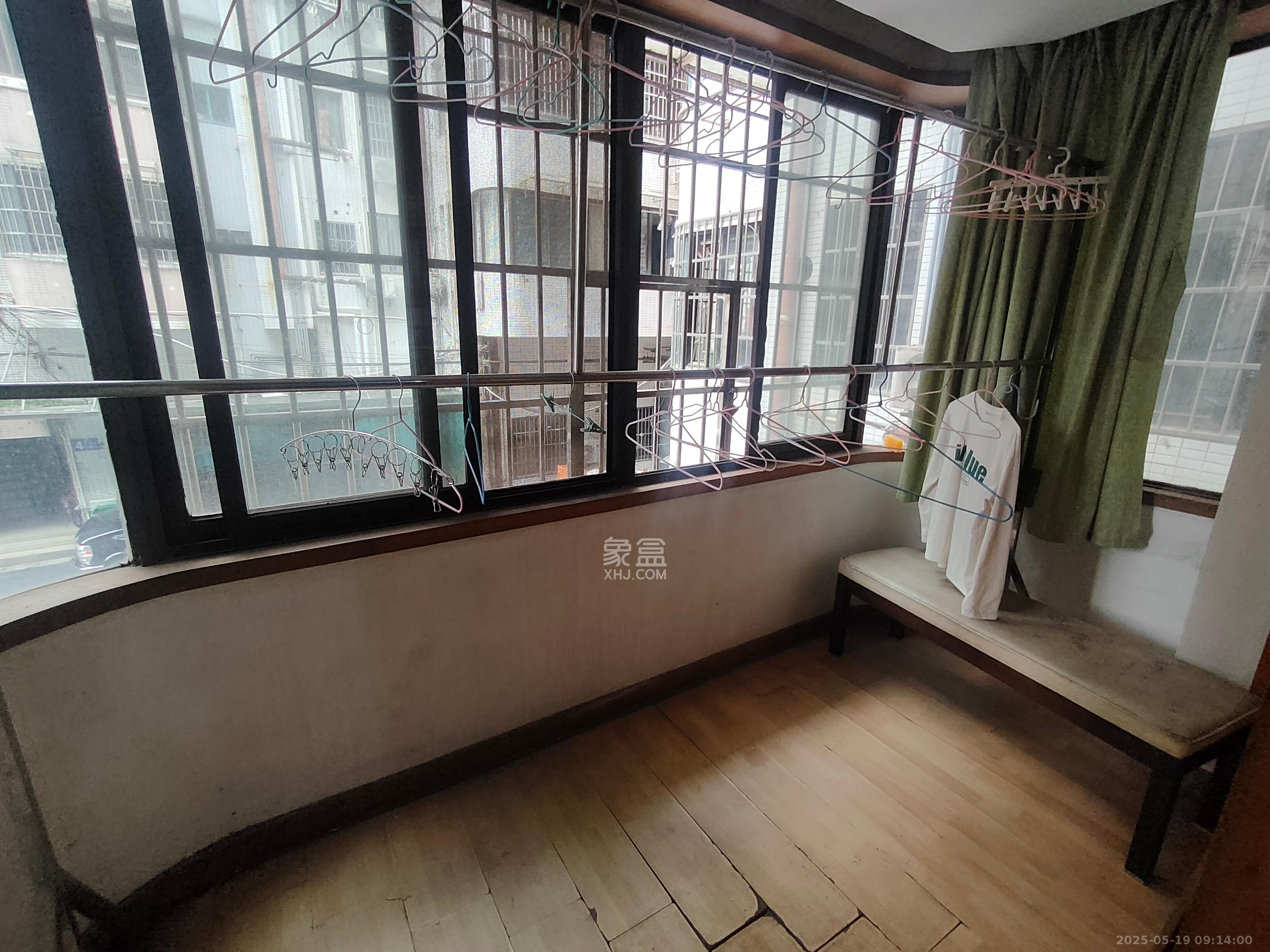 火星一片 3室2厅1卫 1700.0元/月 火星一片 3室2厅1卫 1700.0元/月室内图