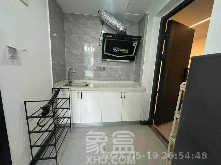 融圣国际  1室1厅1卫   1600.00元/月室内图