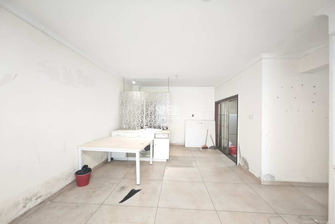 华盛新外滩  4室2厅2卫    3600.0元/月 华盛新外滩  4室2厅2卫    3600.0元/月室内图