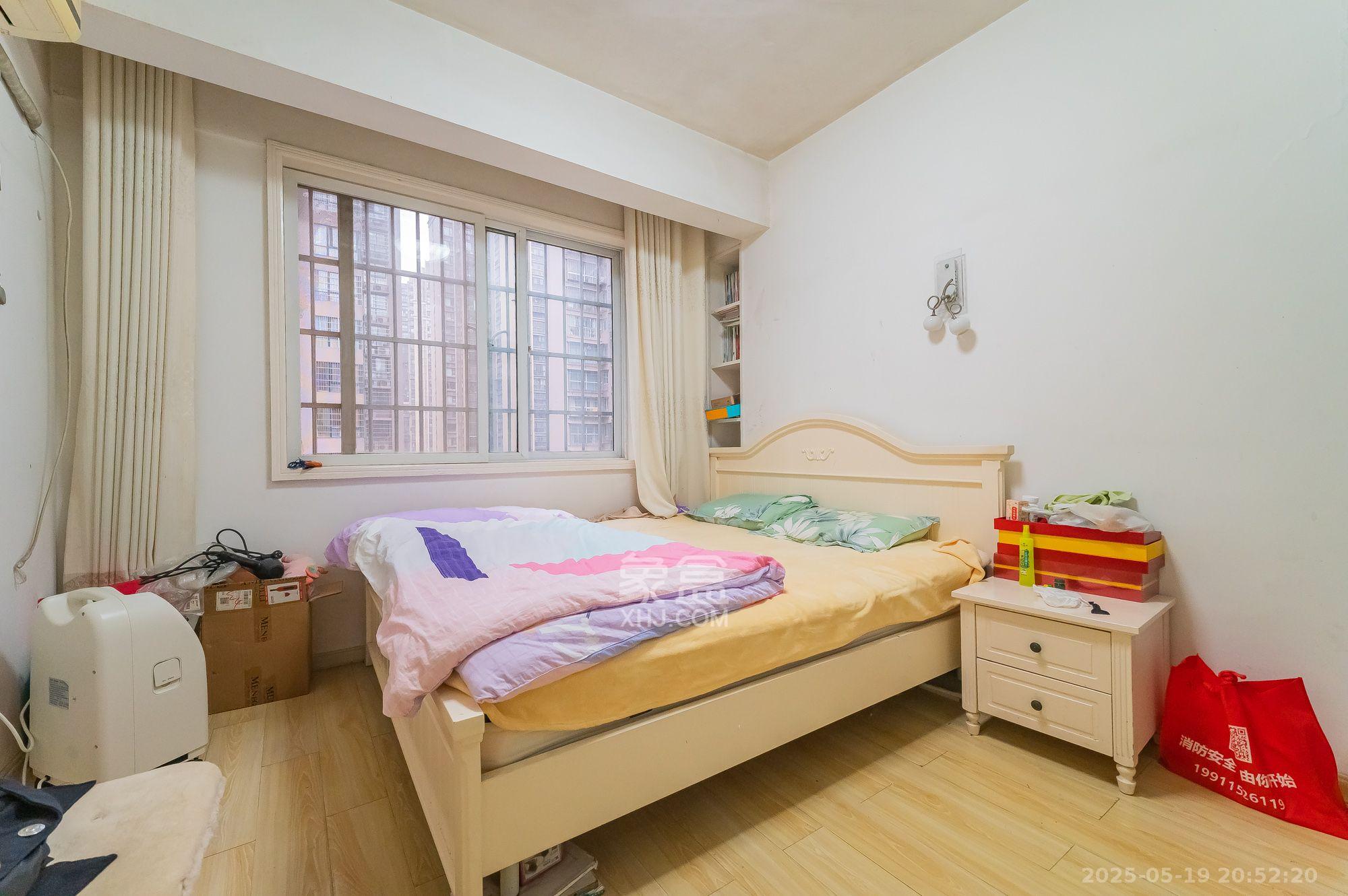 筑梦佳园 4室2厅2卫 2200.0元/月 筑梦佳园 4室2厅2卫 2200.0元/月室内图