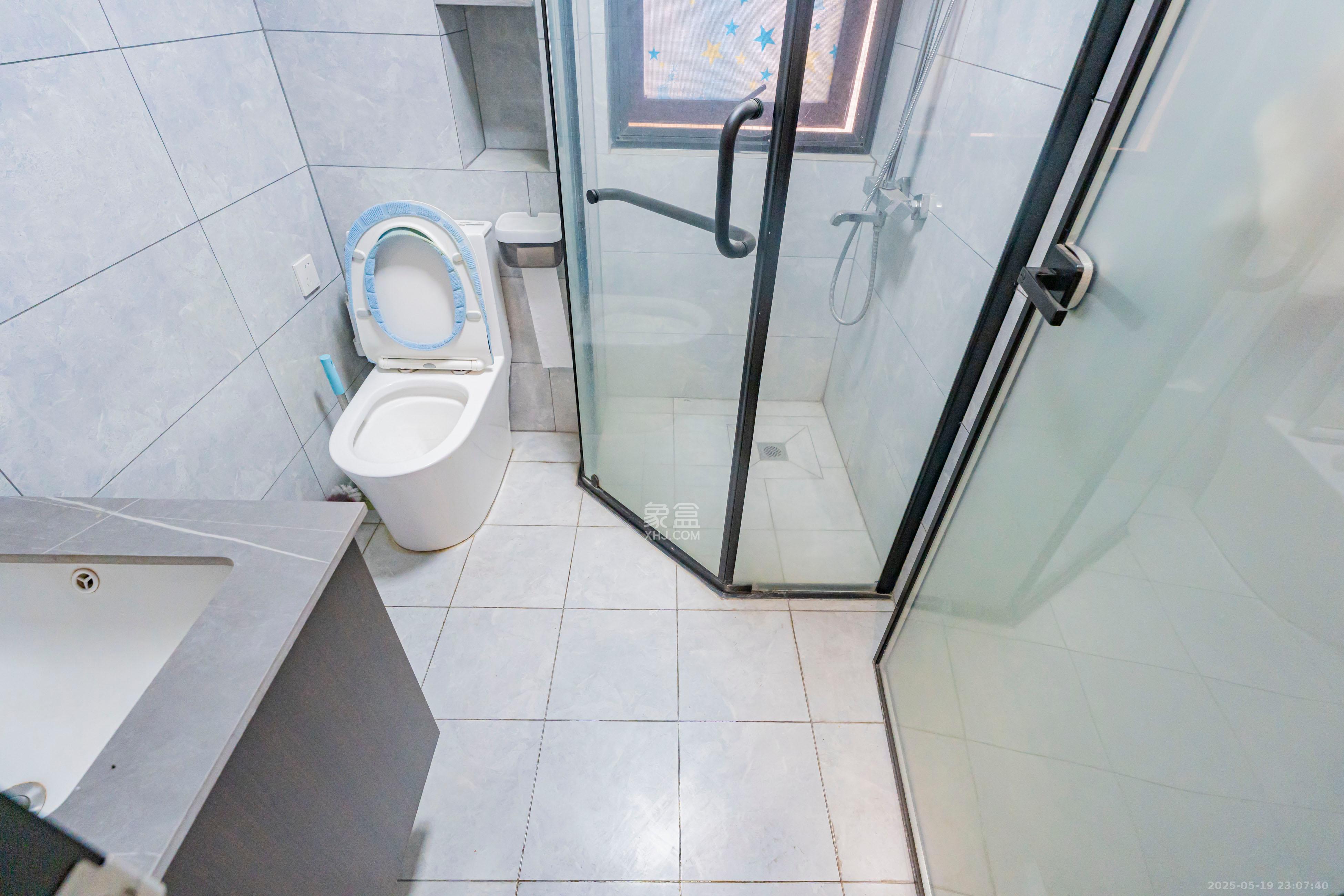 凯乐国际城 2室1厅1卫 103.0万 凯乐国际城 2室1厅1卫 103.0万卫生间