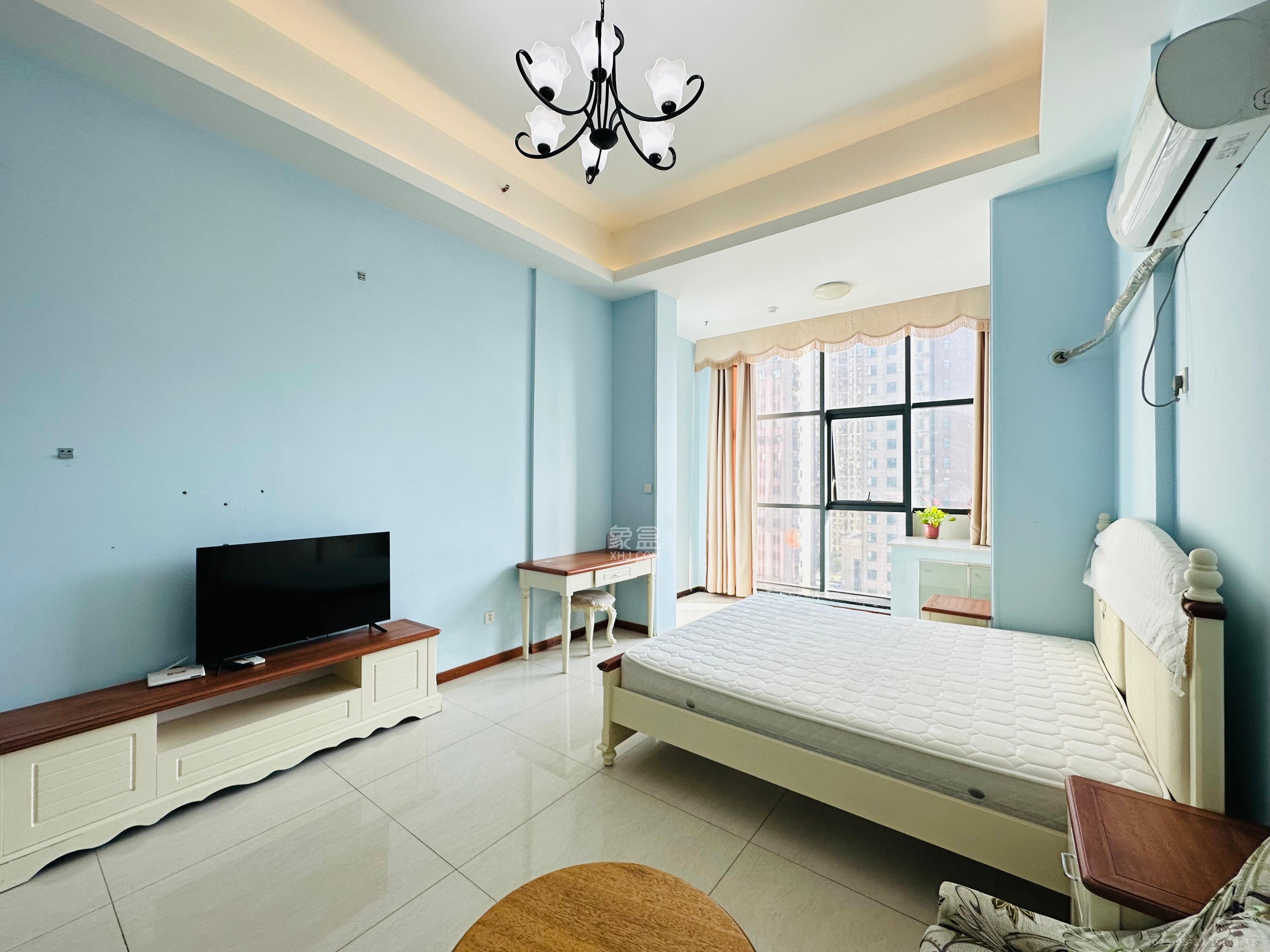 华侨假日中心(晟华苑) 1室1厅1卫 1500.0元/月 华侨假日中心(晟华苑) 1室1厅1卫 1500.0元/月室内图