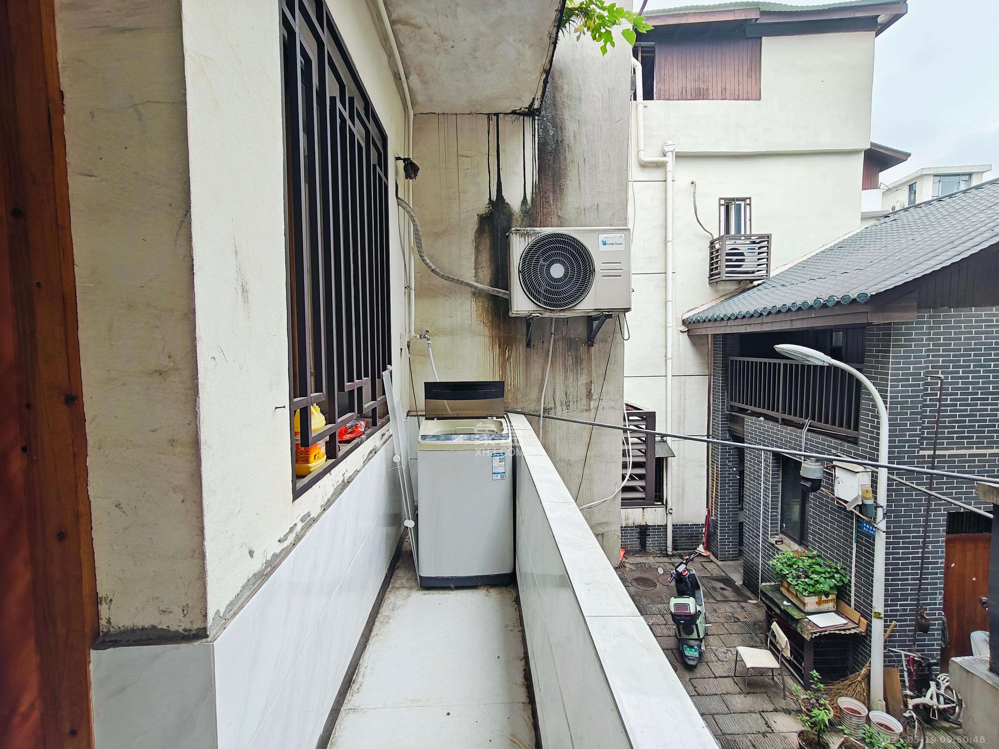 坡子街散盘  3室3厅3卫   4000.00元/月室内图