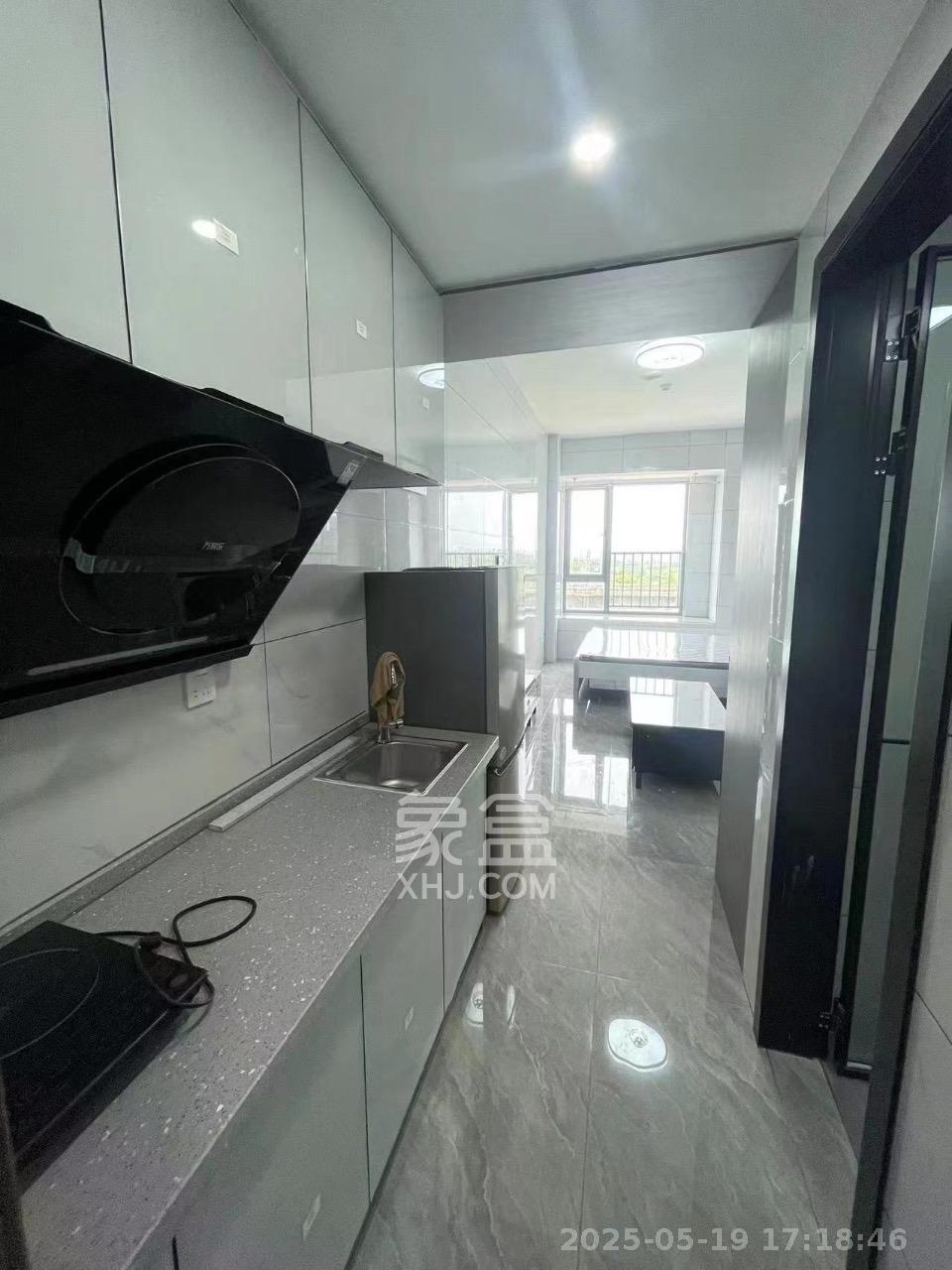 信诚湘江揽月(至善美景大厦) 1室0厅0卫 1300.0元/月 信诚湘江揽月(至善美景大厦) 1室0厅0卫 1300.0元/月室内图