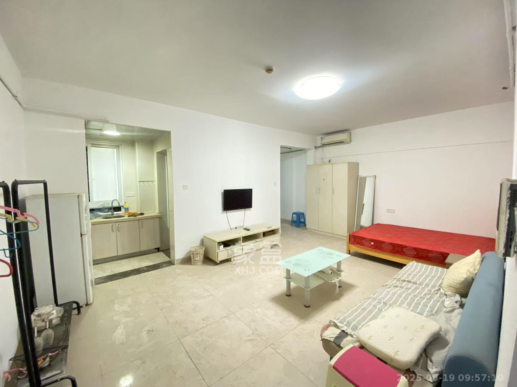 益佳苑  1室1厅1卫    1600.0元/月 益佳苑  1室1厅1卫    1600.0元/月室内图