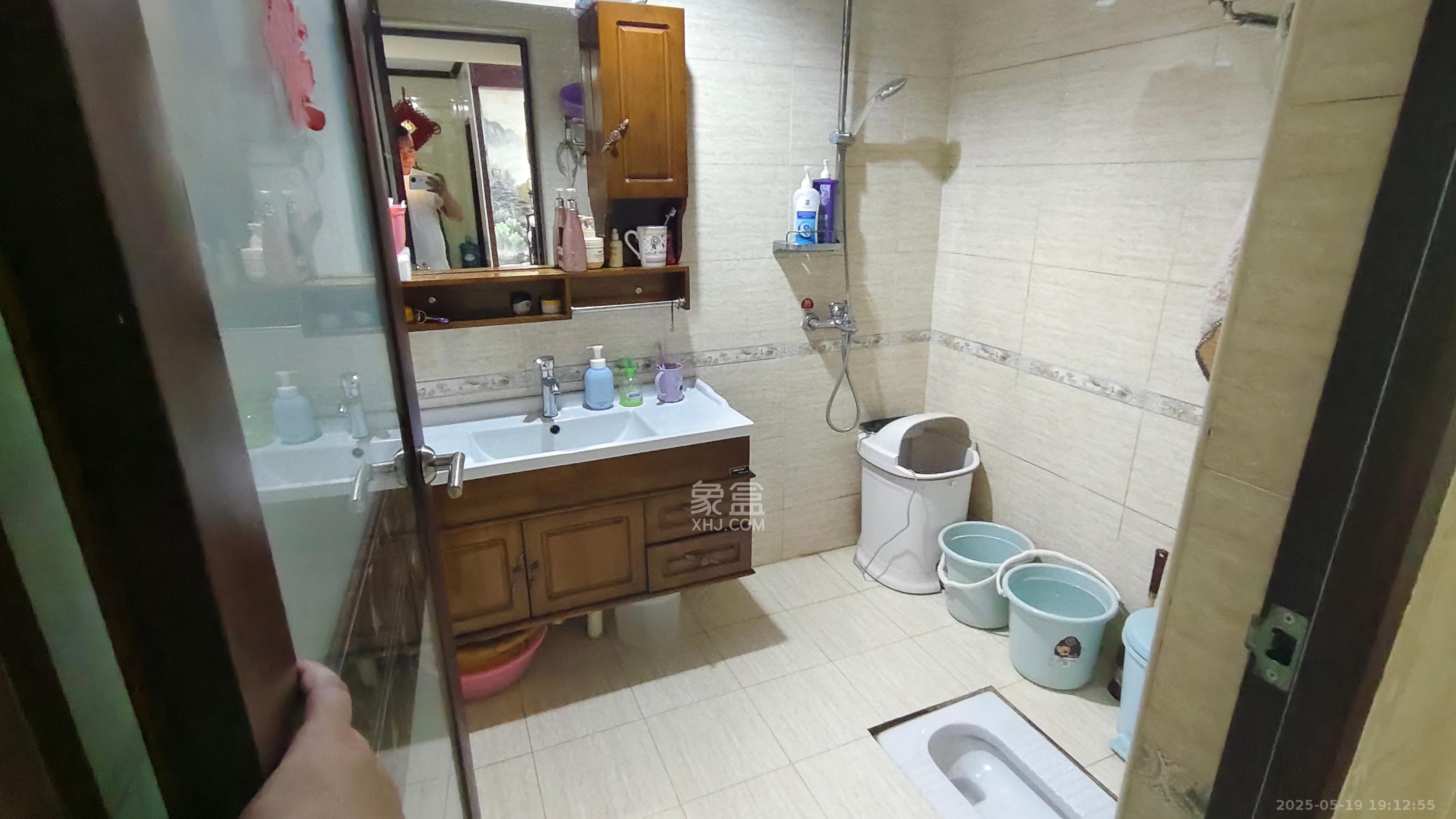 湘江世纪城融江苑 2室1厅1卫 2300.0元/月 湘江世纪城融江苑 2室1厅1卫 2300.0元/月室内图